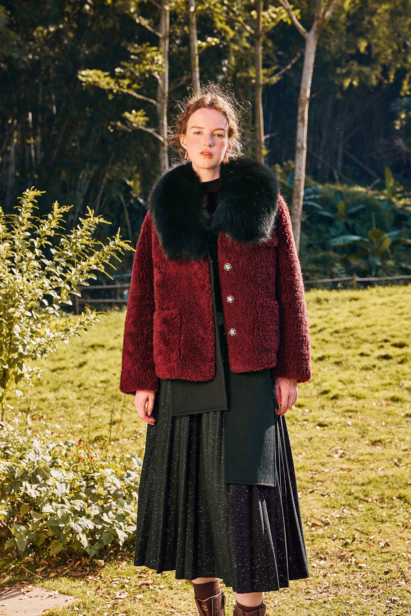 KAMILAN Women's Shearling Short Coat – 2025 Winter New Warm Faux Fur Sheepskin Jacket