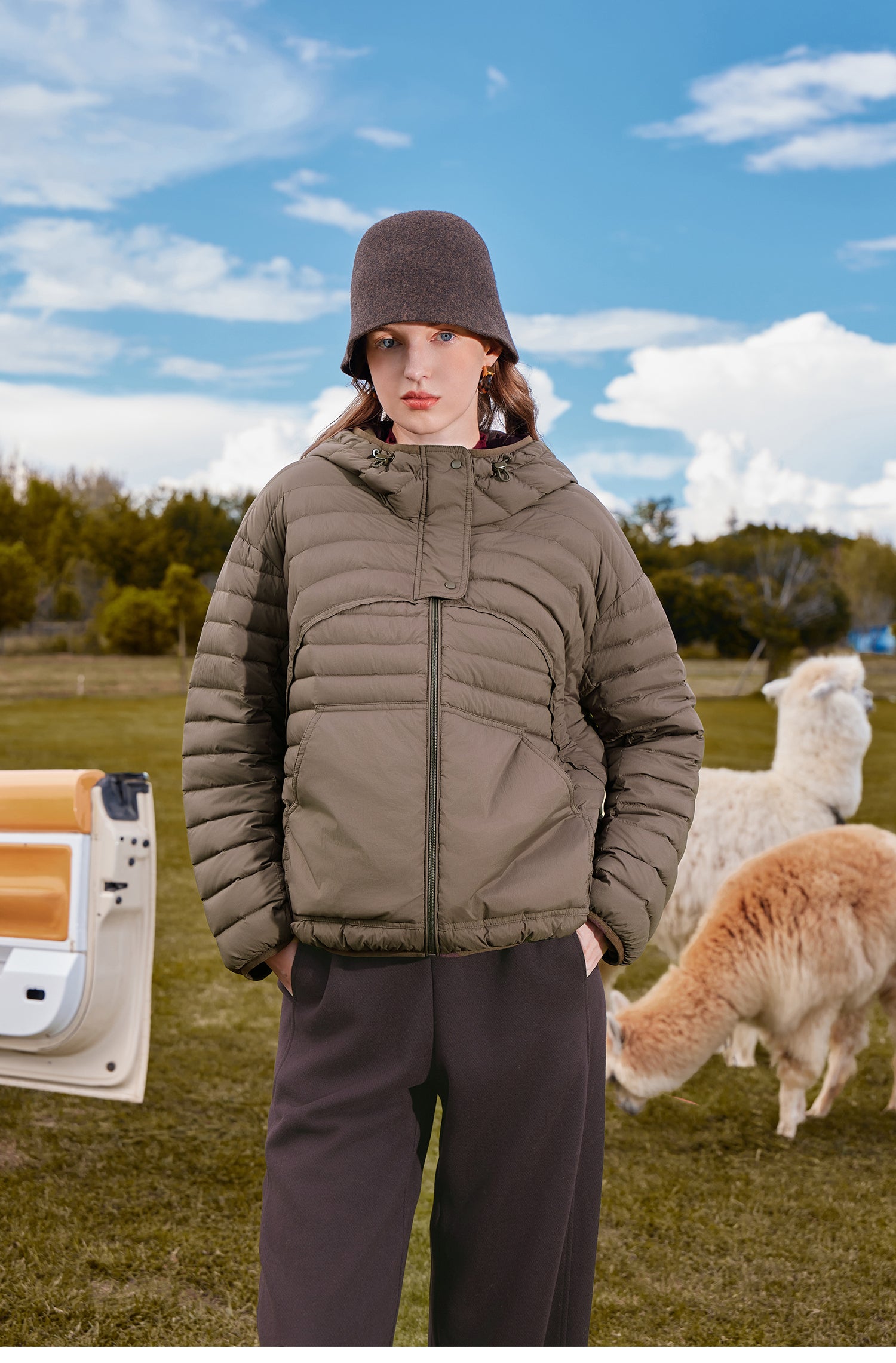 KAMILAN Women's Black Hooded Patchwork Short Down Jacket 2025 Winter New White Duck Down Warm Coat