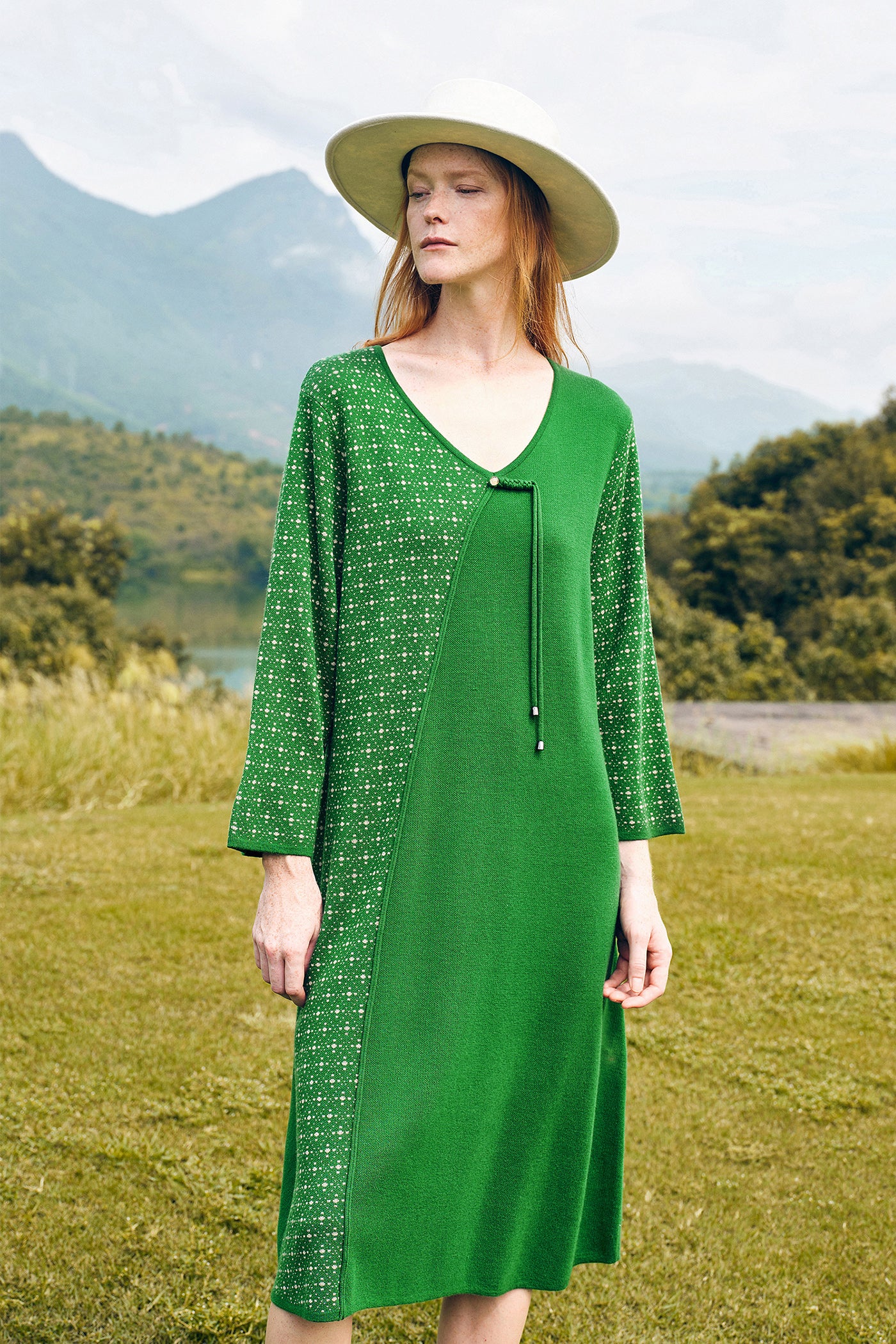 KAMILAN Retro Knit Midi Dress – 2025 Autumn New Patchwork A-Line Sweater Dress