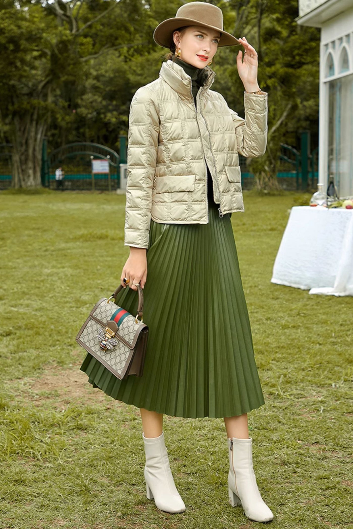 KAMILAN Premium Lightweight Down Jacket Fall/Winter Collection Elegant Fashion Outerwear