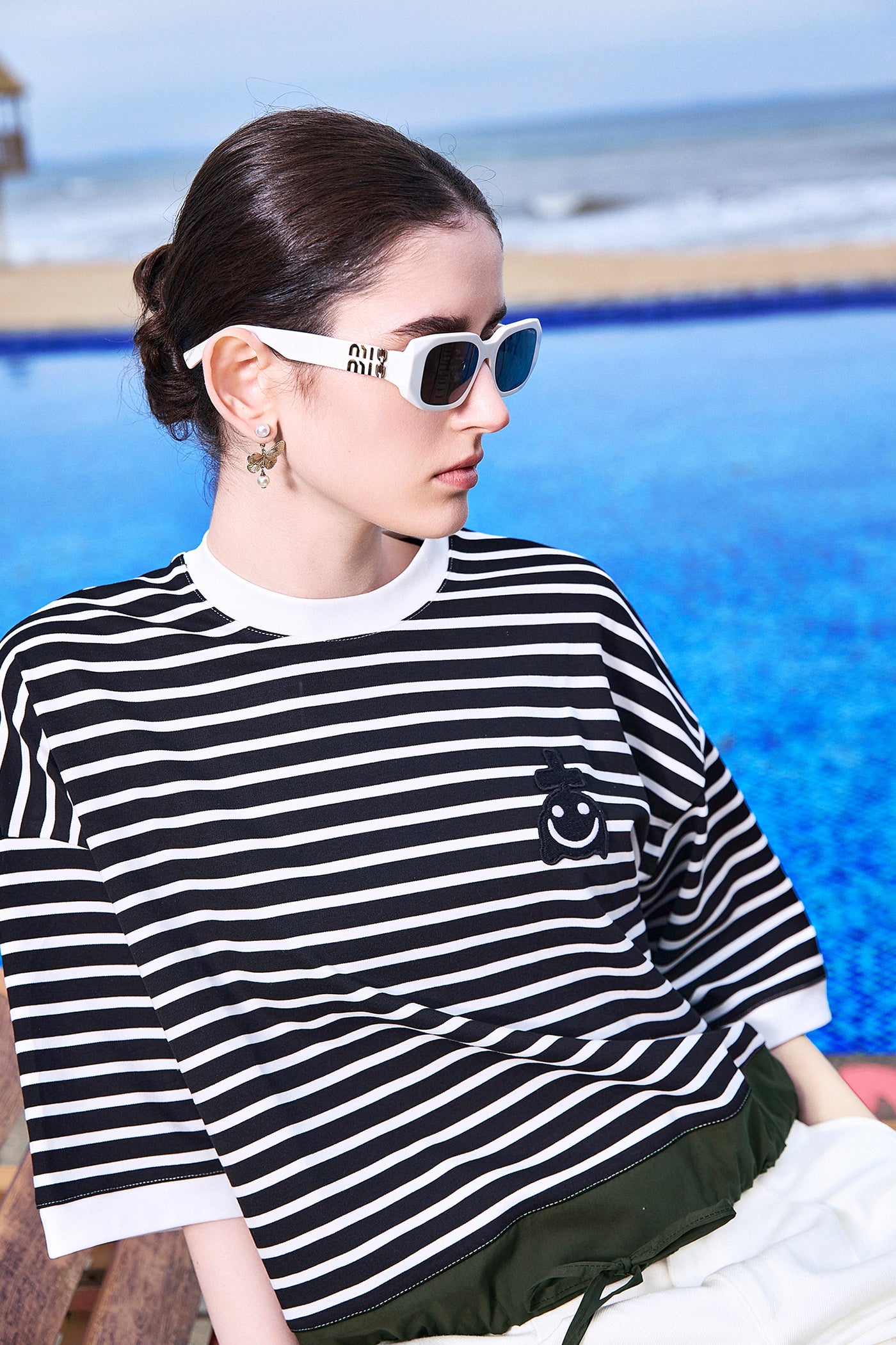 KAMILAN Contrast Stripe Drawstring T-Shirt Relaxed Silhouette