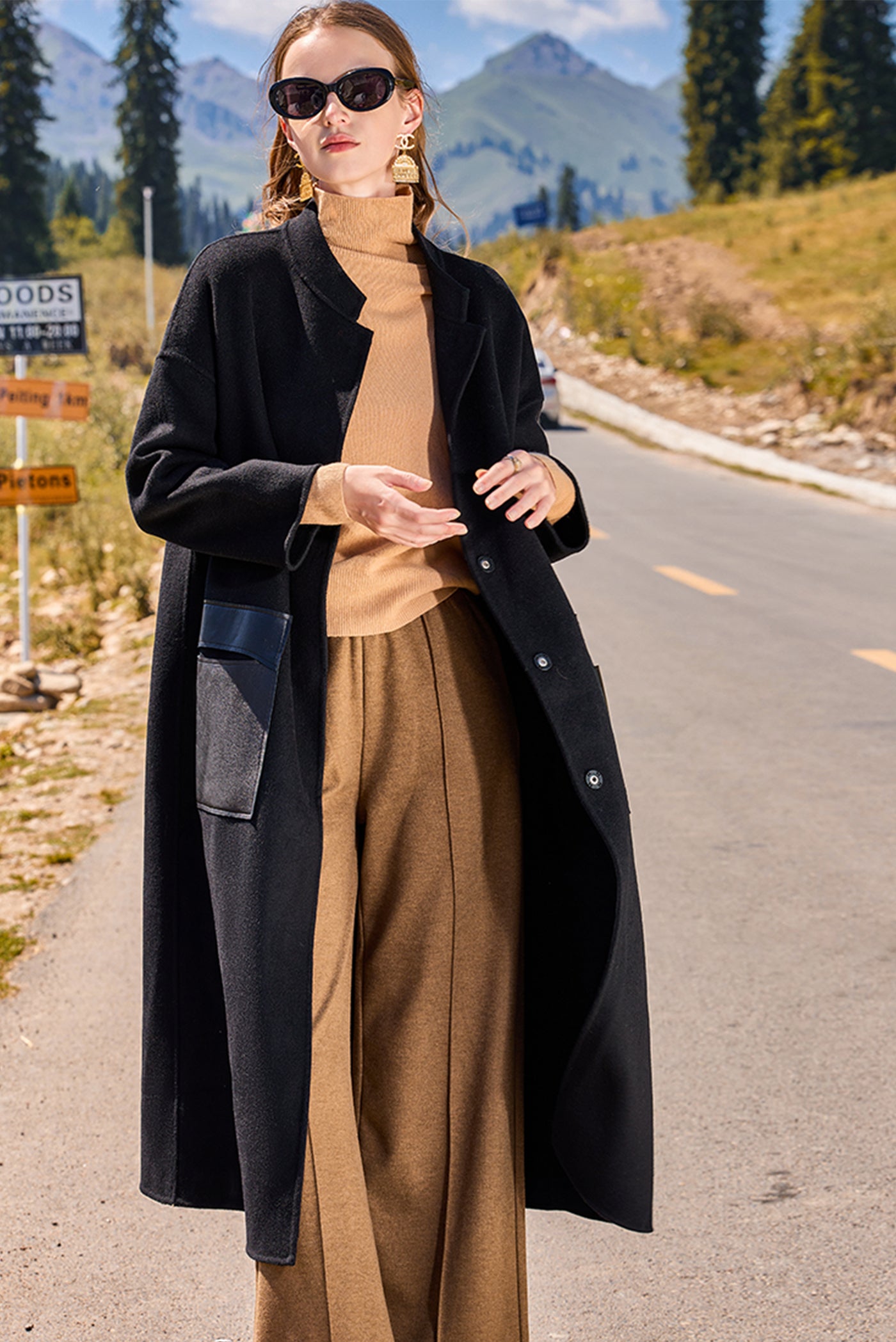 KAMILAN Wool Coat Retro Whimsy with a Soft Silhouette