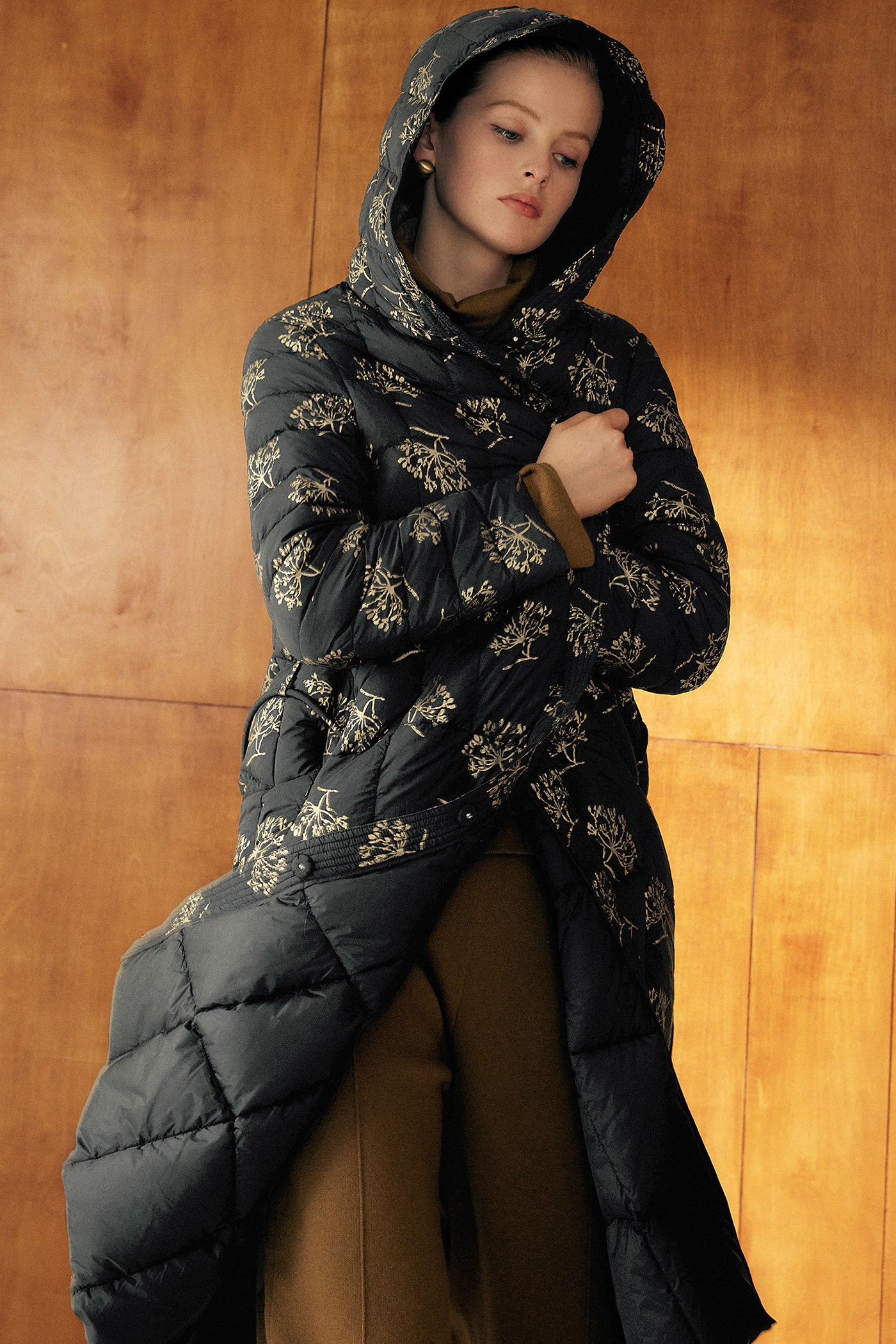 KAMILAN Noir Botanique Quilted Down Coat with Golden Motif