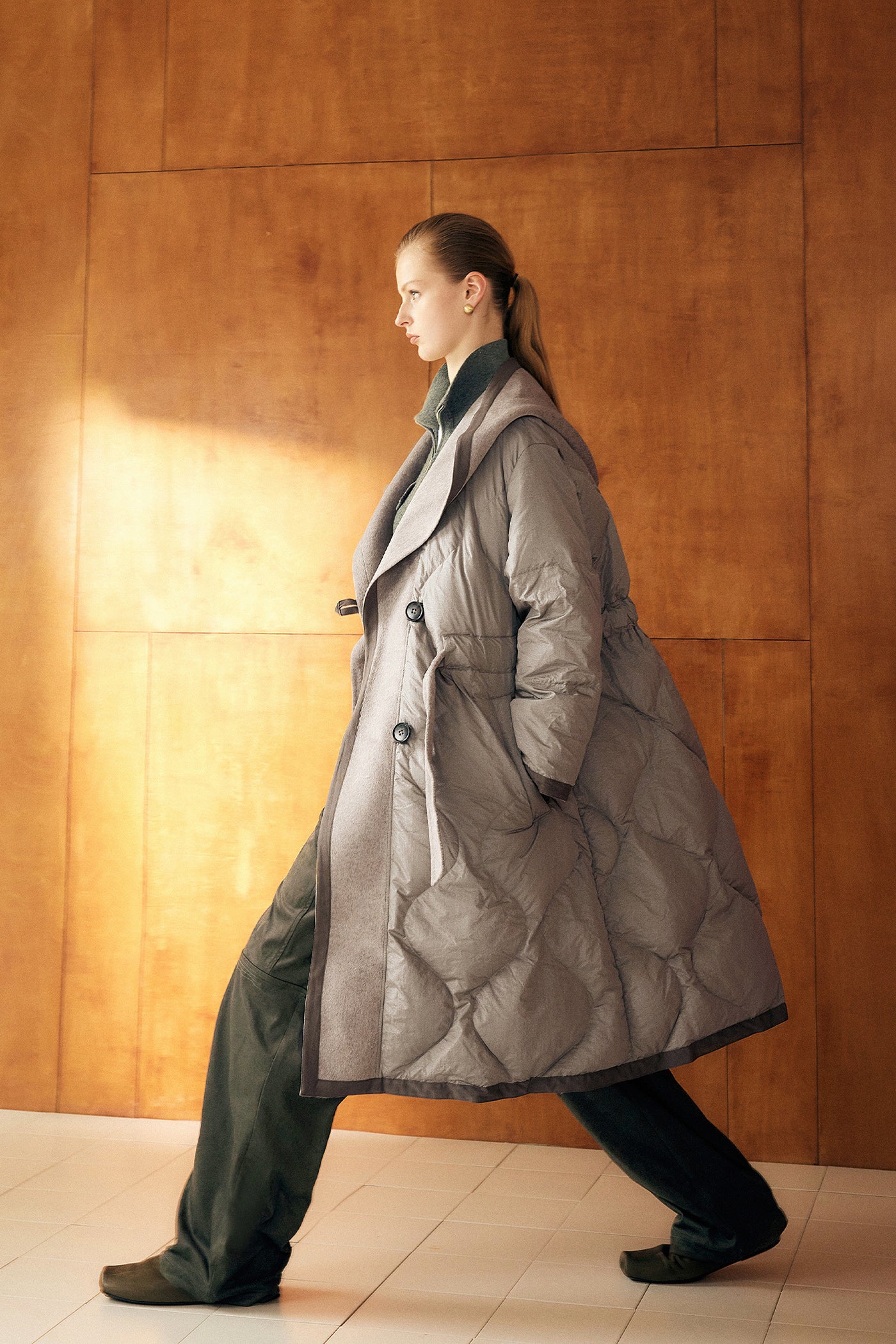 KAMILAN Hooded Down Coat with Wool Accents The Poetic Balance of Structure and Warmth