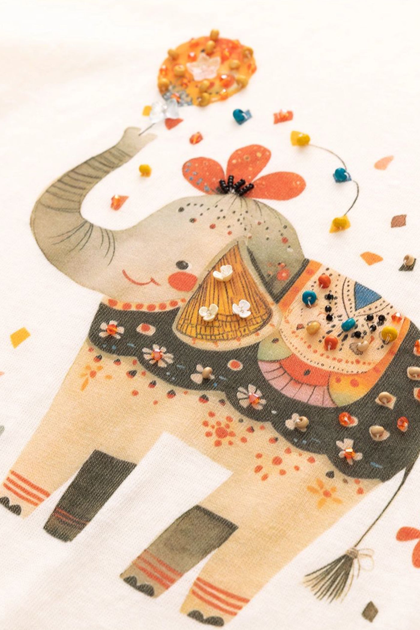KAMILAN Embellished Elephant Motif Cotton Tee