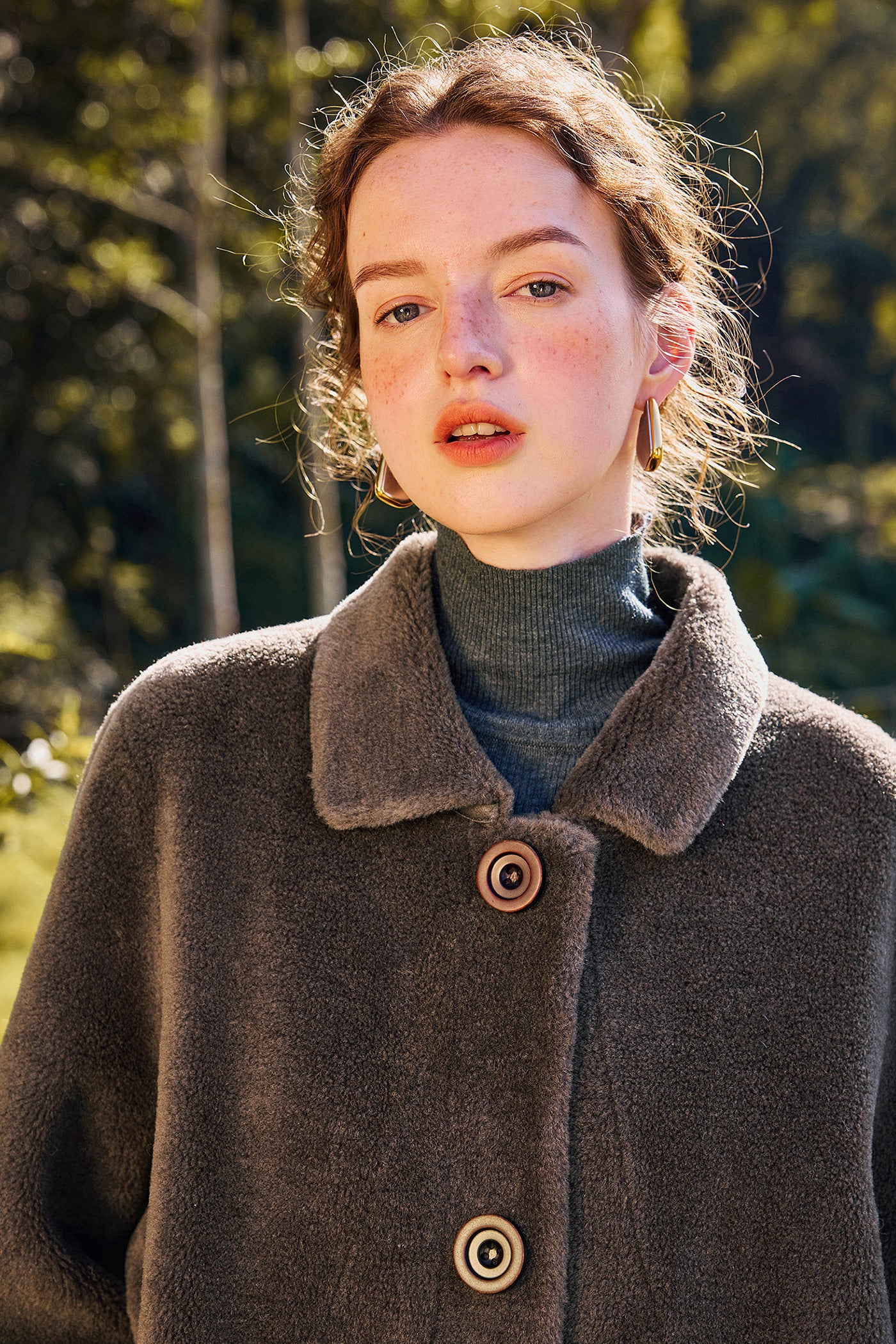 KAMILAN Wool-Blend Long Coat for Autumn/Winter in a Sculpted Silhouette