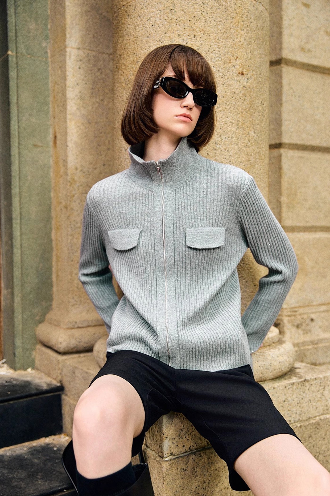 KAMILAN Zip-Front Ribbed Knit Cardigan with Stand Collar