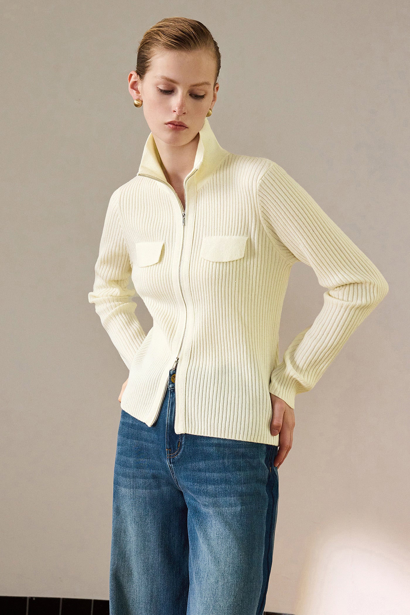 KAMILAN Zip-Front Ribbed Knit Cardigan with Stand Collar