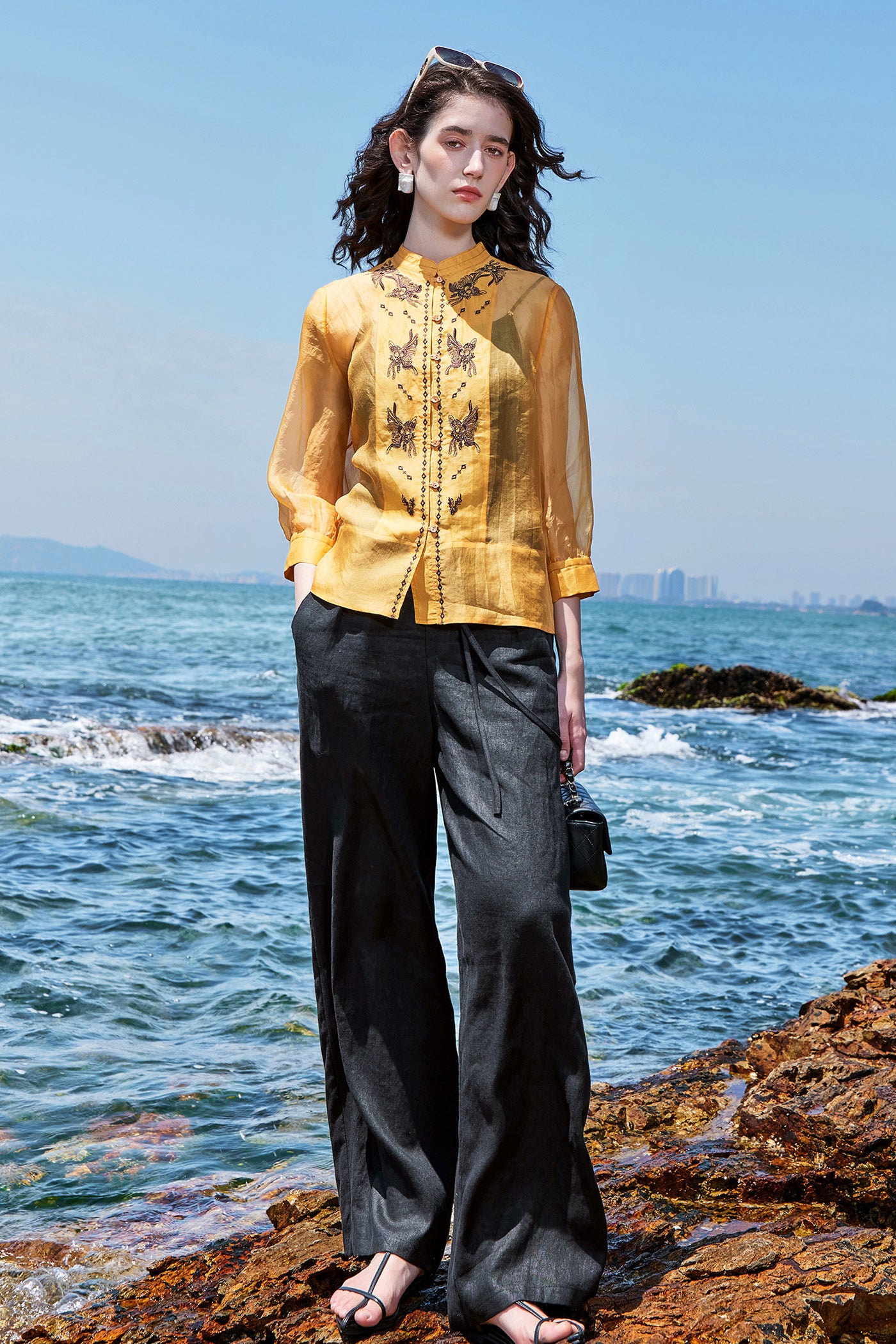 KAMILAN Linen Wide-Leg Pants with Drawstring Detail