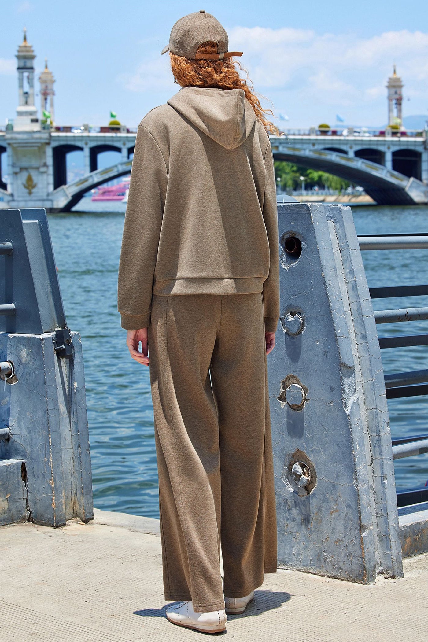 KAMILAN Urban Hooded Sweatshirt