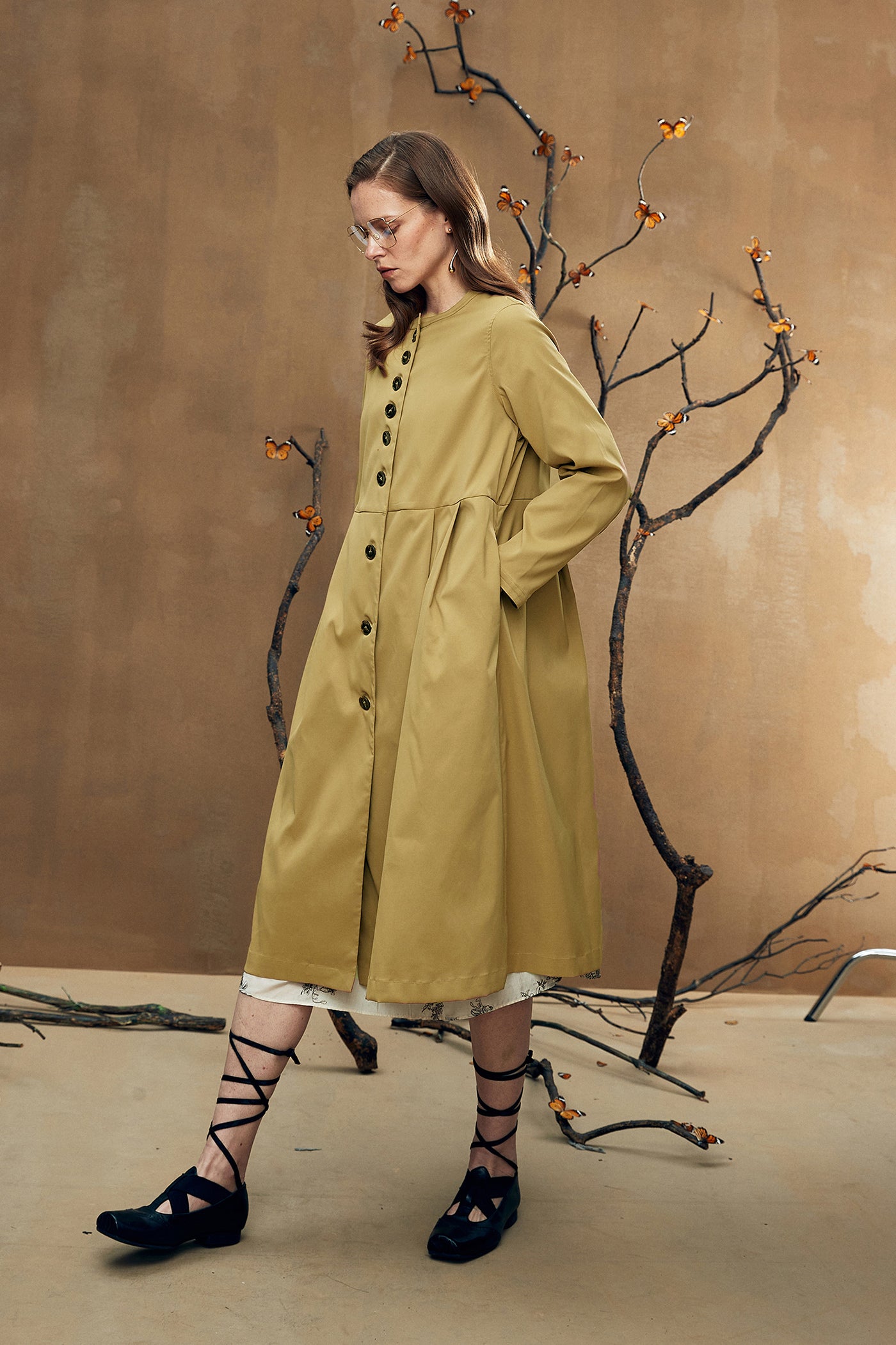 KAMILAN Minimalist Belted Long Trench Coat