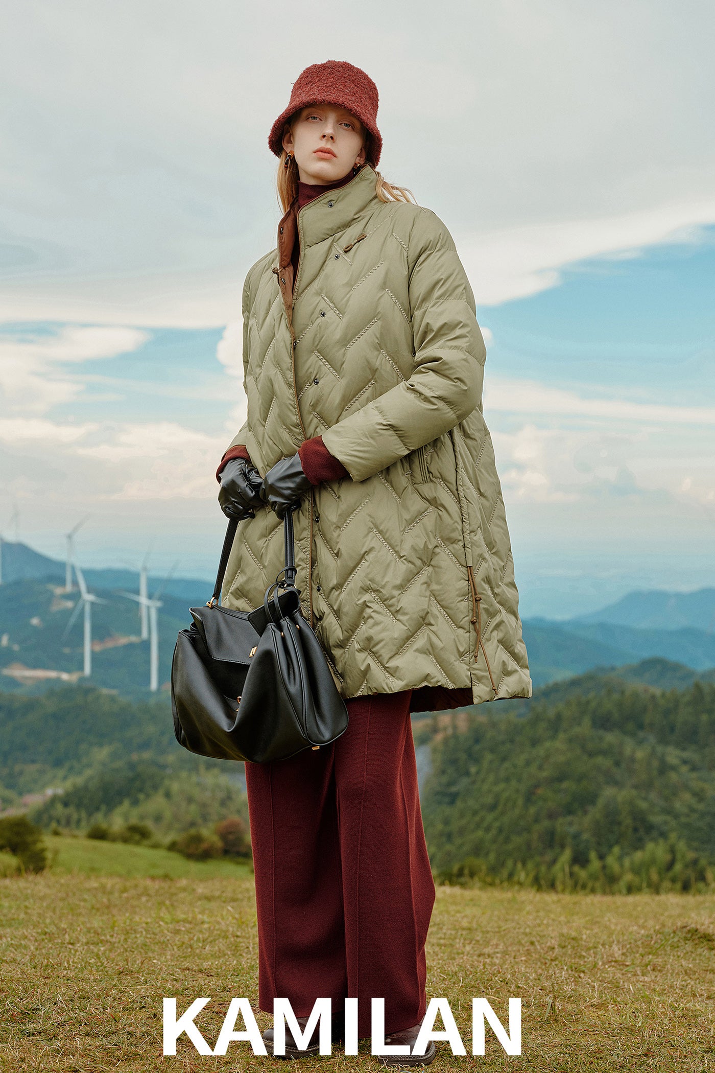 KAMILAN Quilted Down Coat with Structured Stand Collar and Mid-Length Silhouette