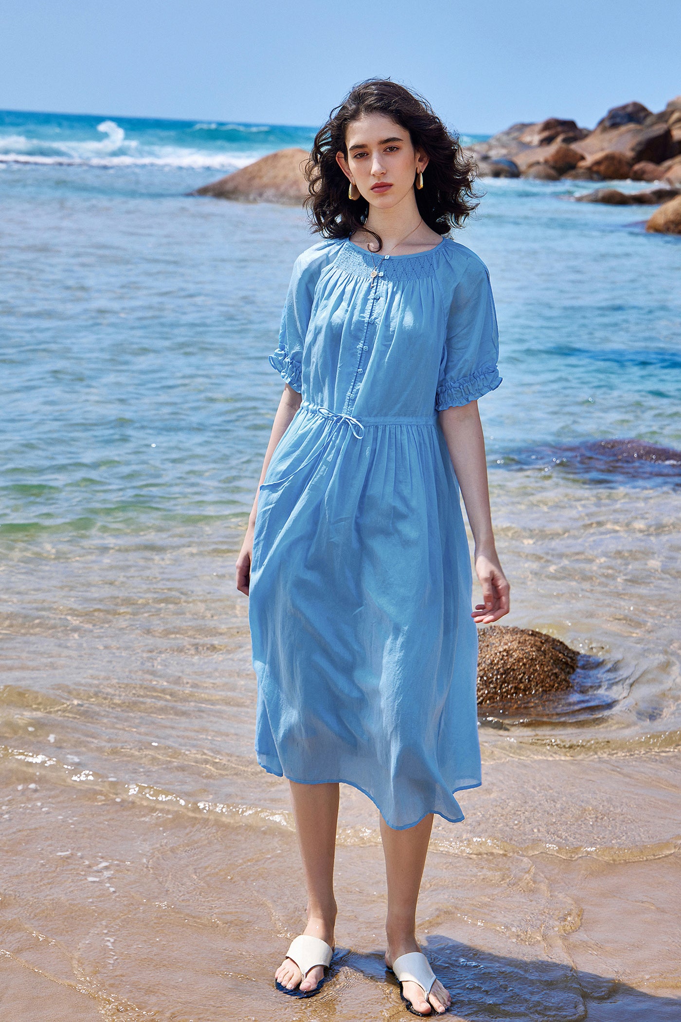 KAMILAN Gathered Midi Dress with Delicate Tie Detailing