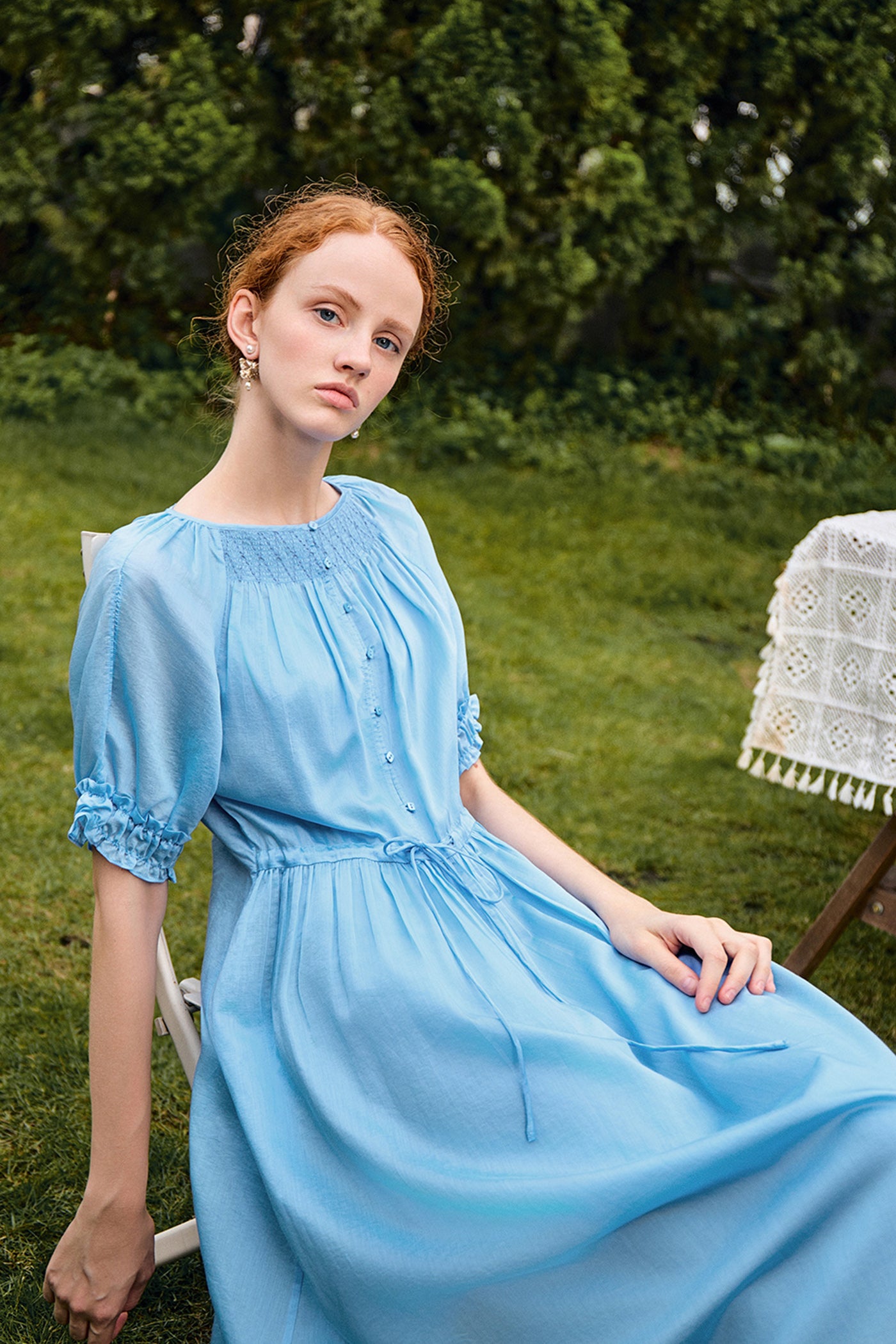 KAMILAN Gathered Midi Dress with Delicate Tie Detailing
