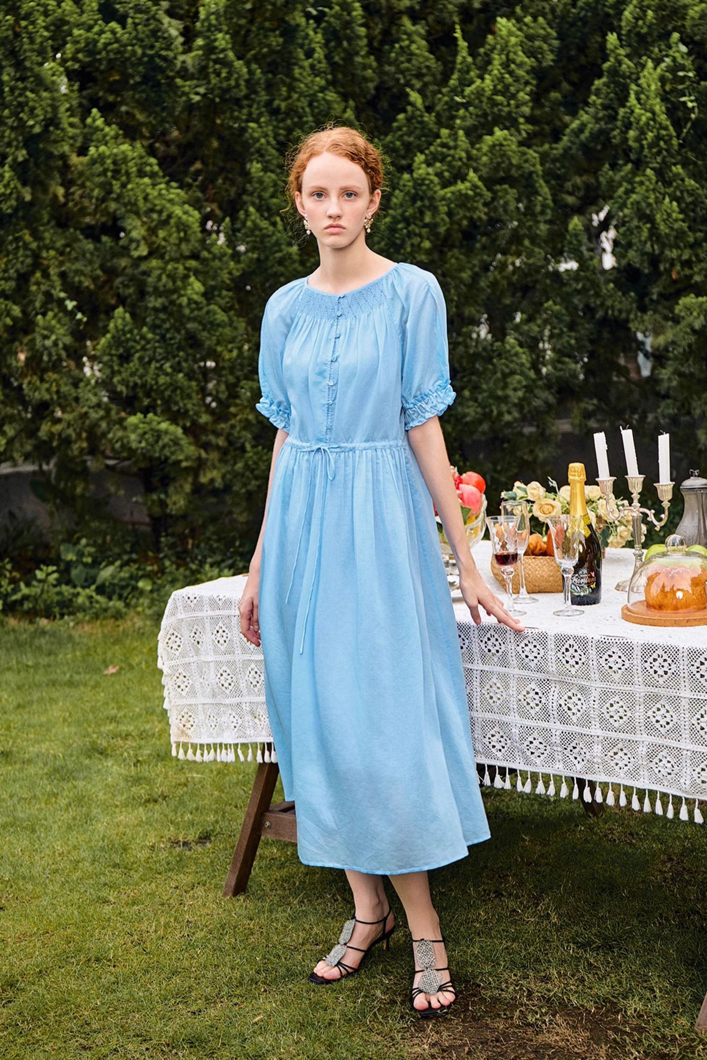KAMILAN Gathered Midi Dress with Delicate Tie Detailing
