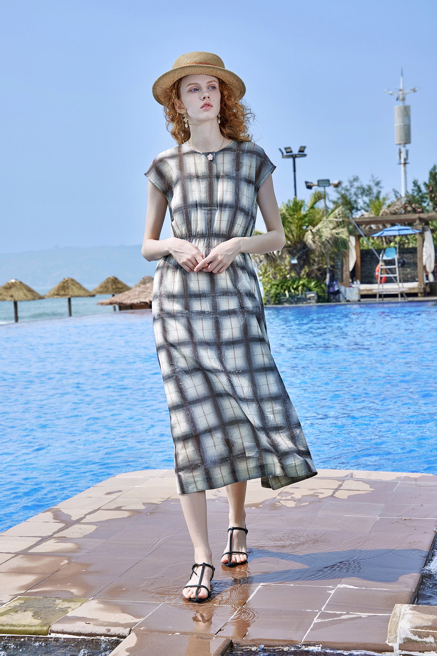 KAMILAN Cinched-Waist Checked Midi Dress