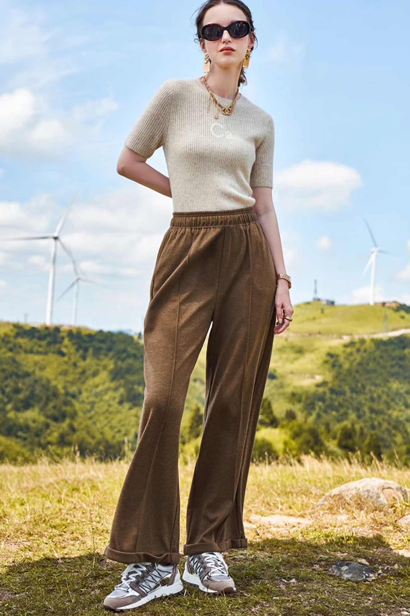 Kamilan Woolen Wide-Leg Trousers