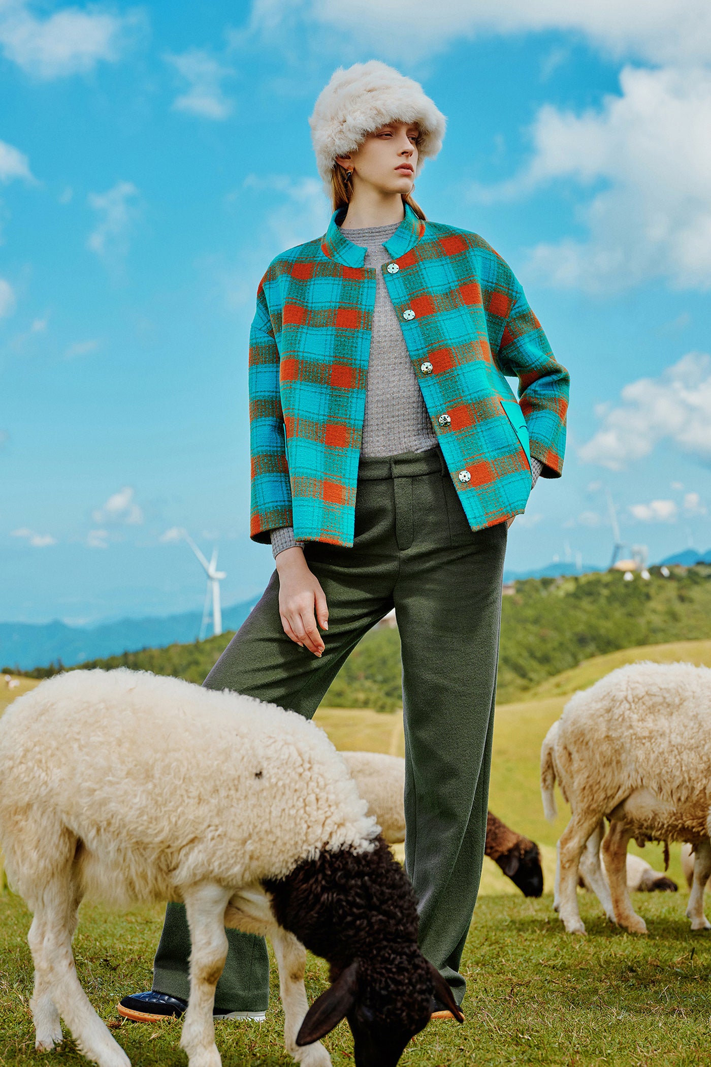 Kamilan Houndstooth Wool Coat