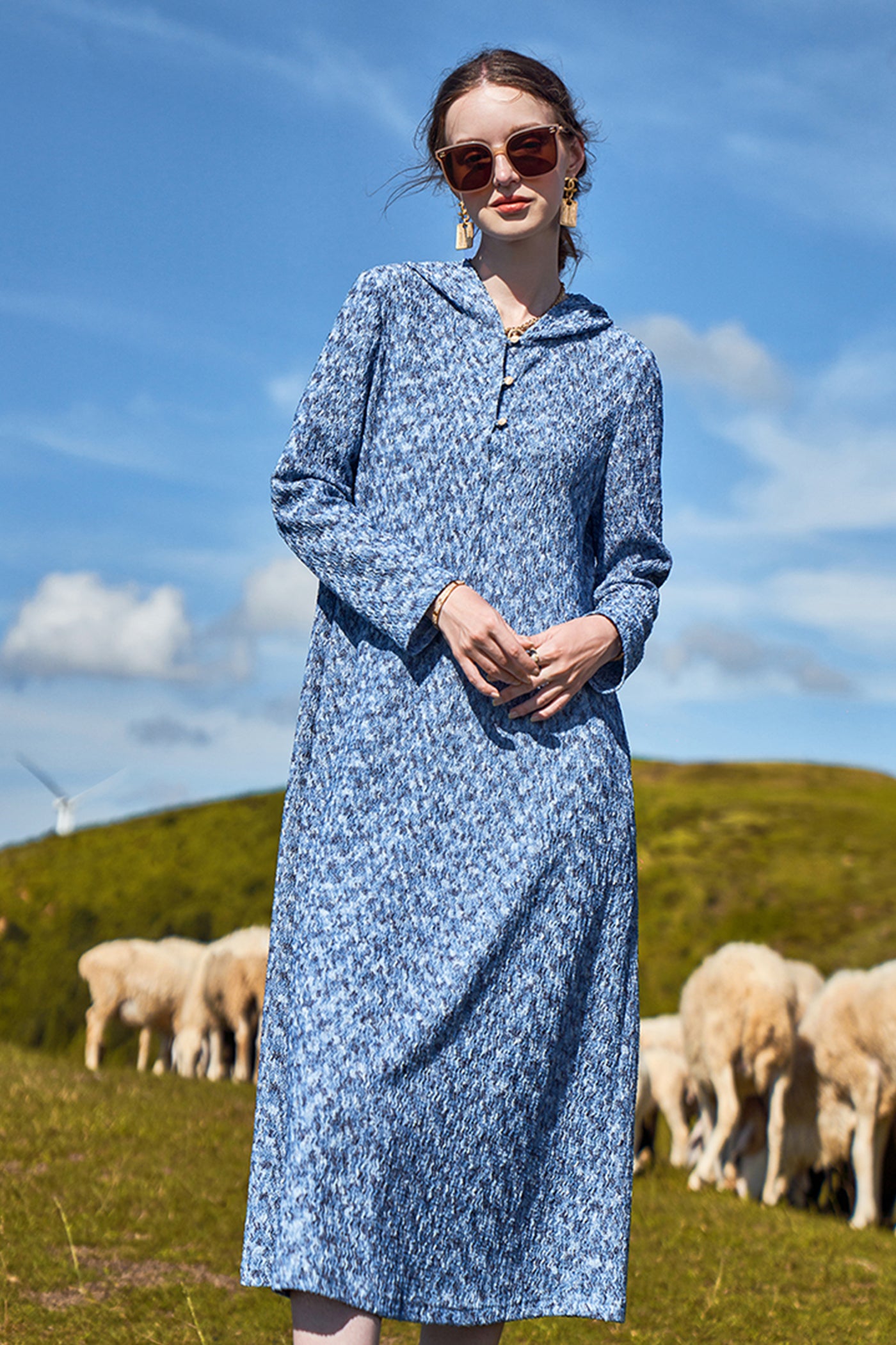 KAMILAN French Chic Hooded Midi Dress – 2025 Autumn New Elegant Long-Sleeve Knit Dress