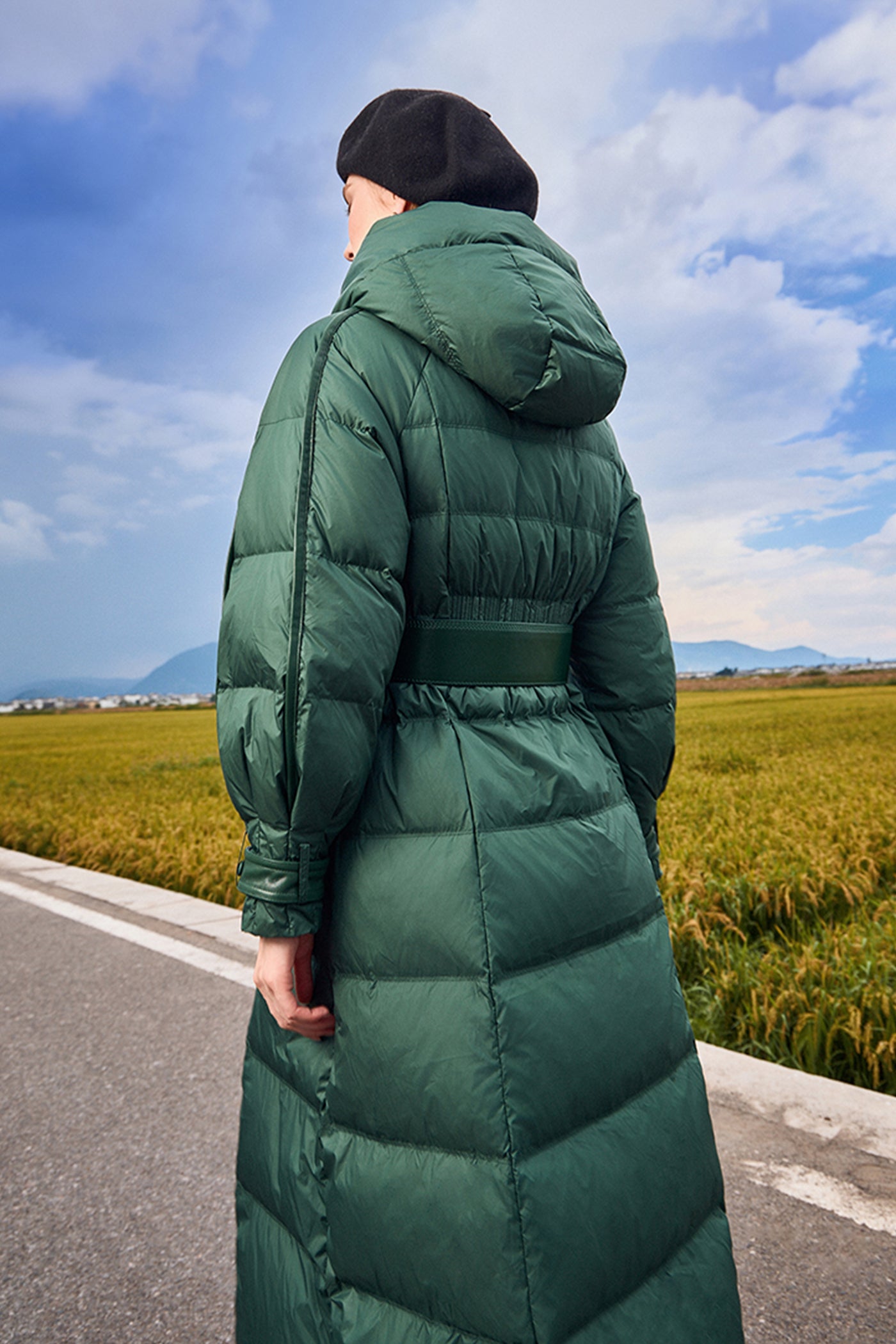KAMILAN Women's White Goose Down Coat – 2025 Winter New Mid-Length Hooded Puffer Jacket