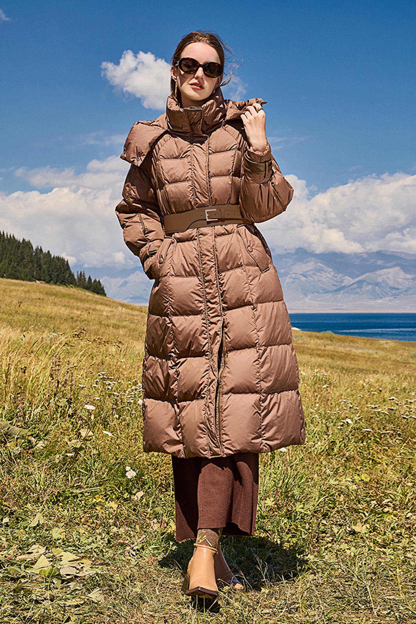 KAMILAN Women's White Goose Down Coat – 2025 Winter New Mid-Length Hooded Puffer Jacket