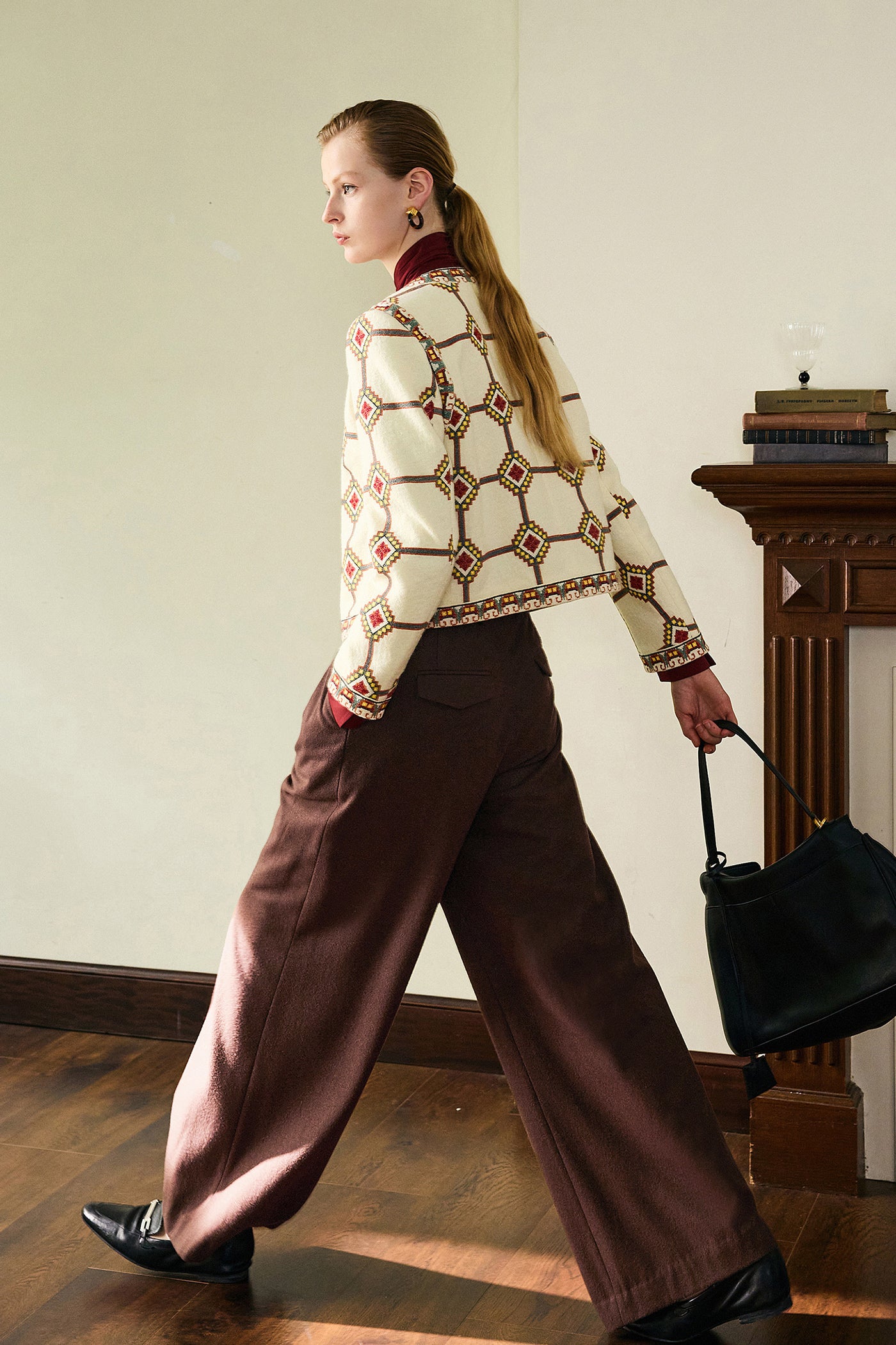 KAMILAN Women's Wool Embroidered Jacket – French Vintage Style Long-Sleeve Coat