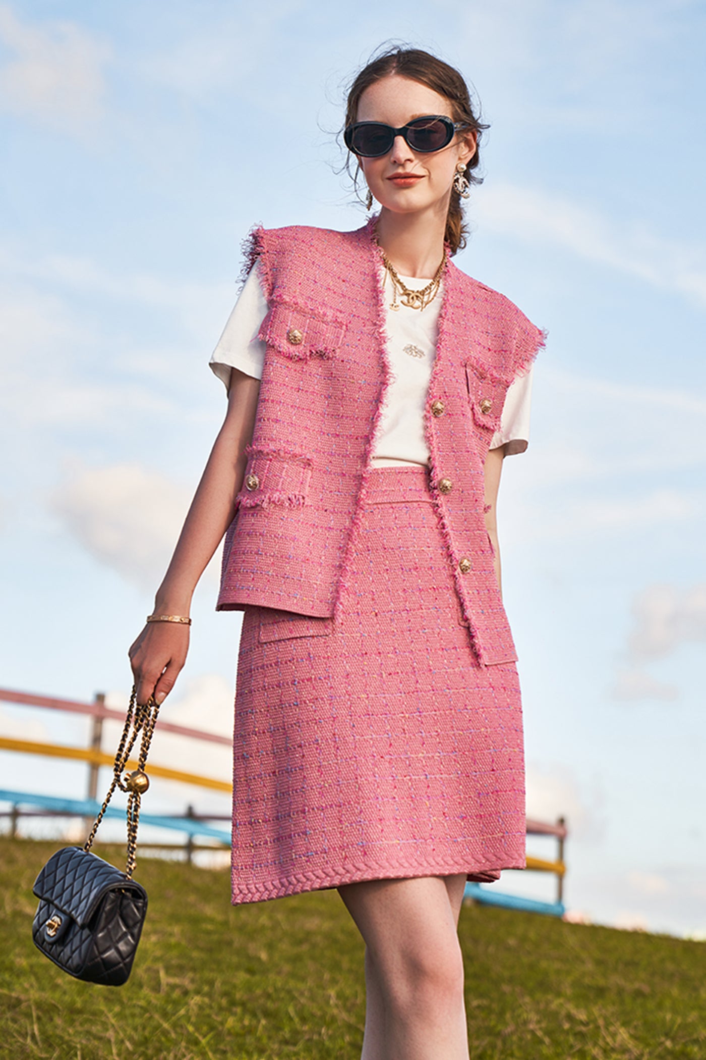 KAMILAN Women's Knitted Vest – 2025 Autumn New French Chic Tweed-Style Sleeveless Cardigan Jacket