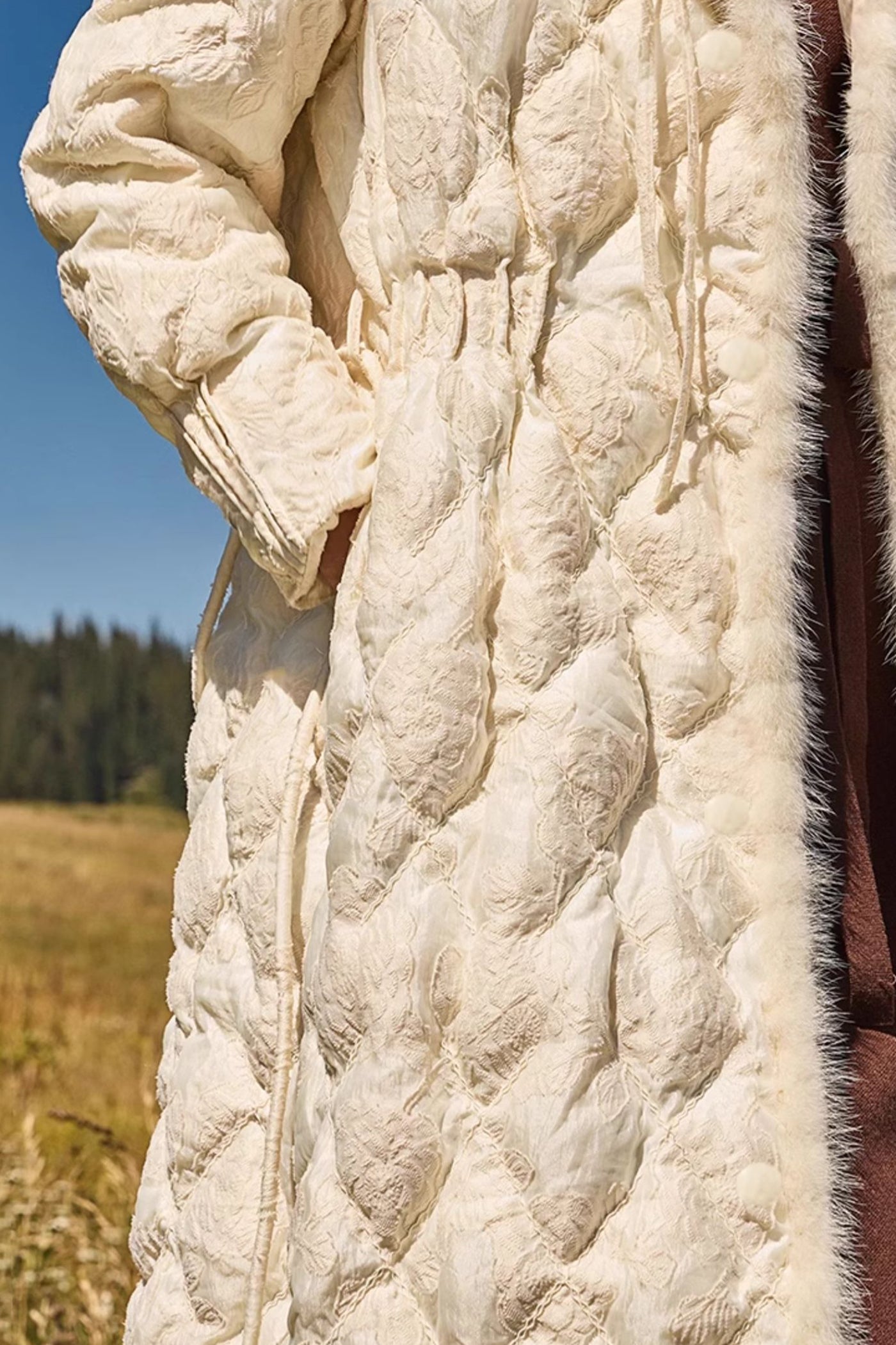 KAMILAN Women's White Goose Down Coat – 2025 Winter New Mid-Length Hooded Down Jacket with Mink Fur Splicing