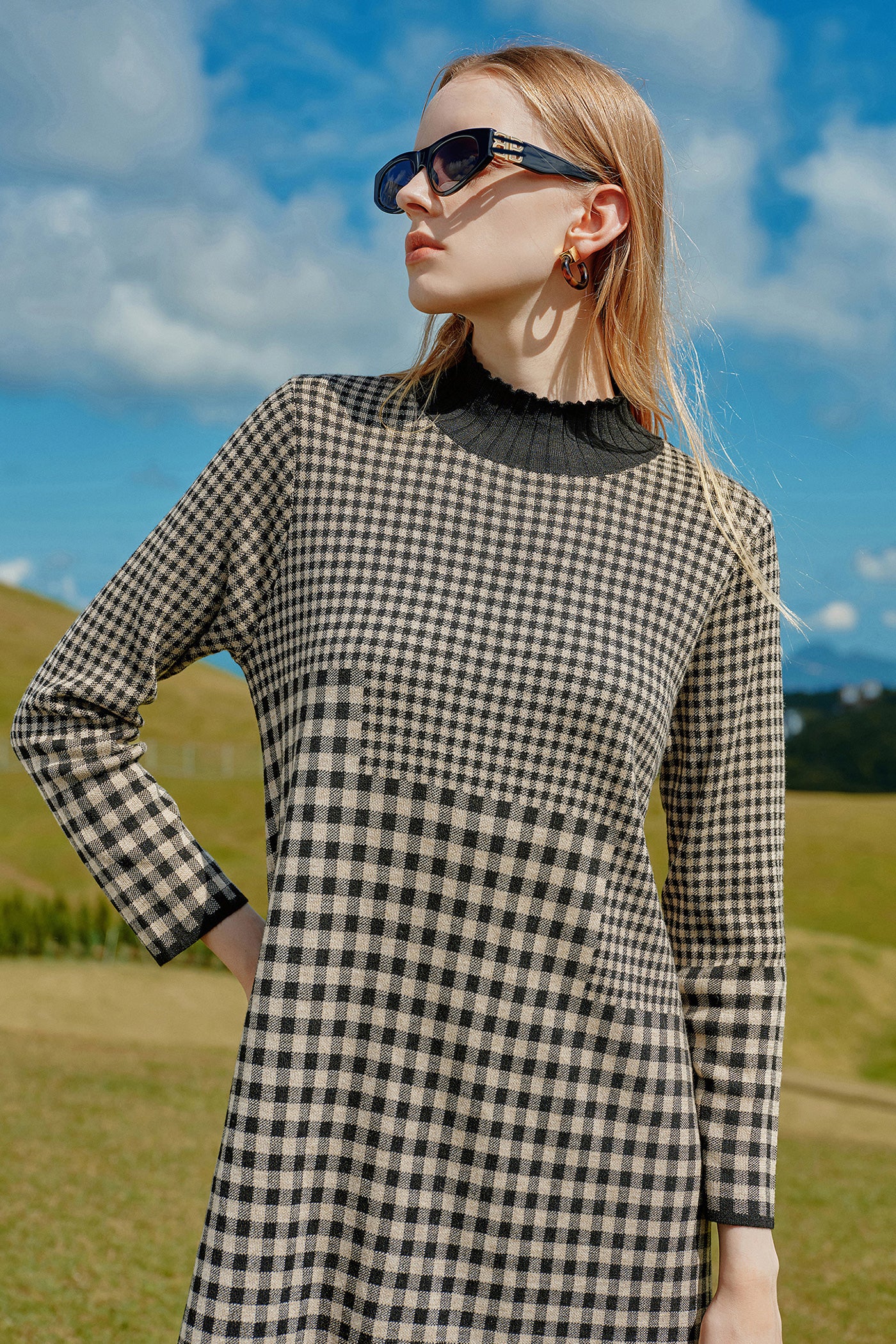 KAMILAN Women's Plaid Knitted Sweater Dress – 2025 Autumn New Mid-Length Long-Sleeve Half-Turtleneck Dress