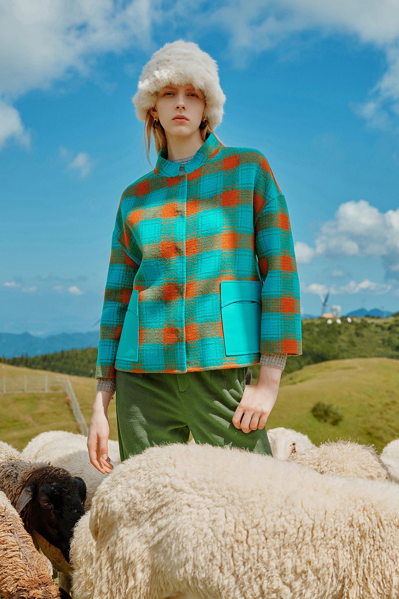 Plaid Wool Coat Women's Autumn New Short Wool Double-faced Coat Coat