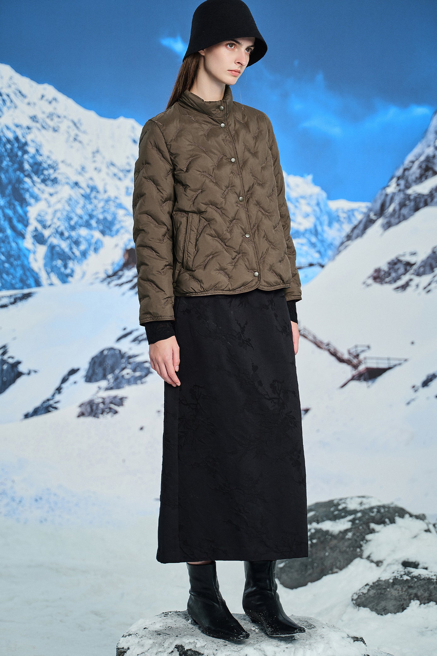 KAMILAN short embroidered down jacket female 2025 winter new warm white duck down jacket