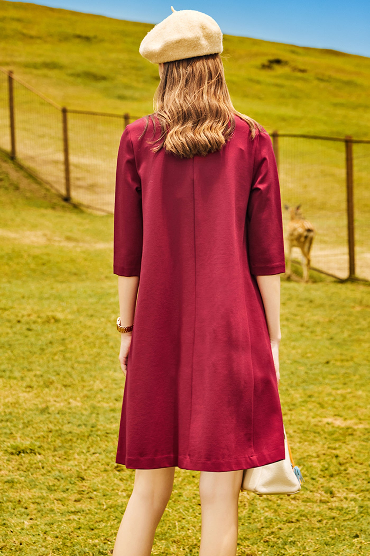 KAMILAN red cropped sleeve dress female 2025 autumn new long dress beaded pullover A-line skirt.