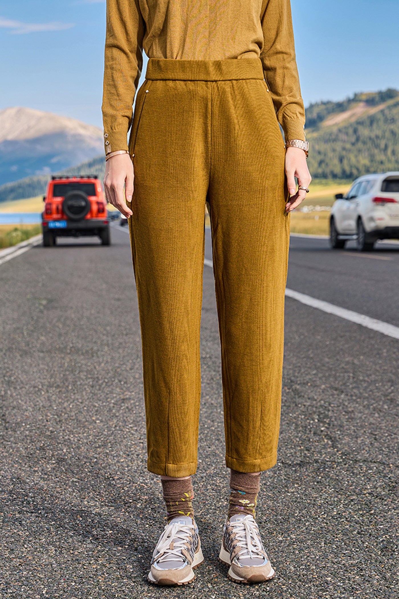KAMILAN highwaisted pencil pants women 2025 autumn and winter new style knitted casual pants ladies slim pants.