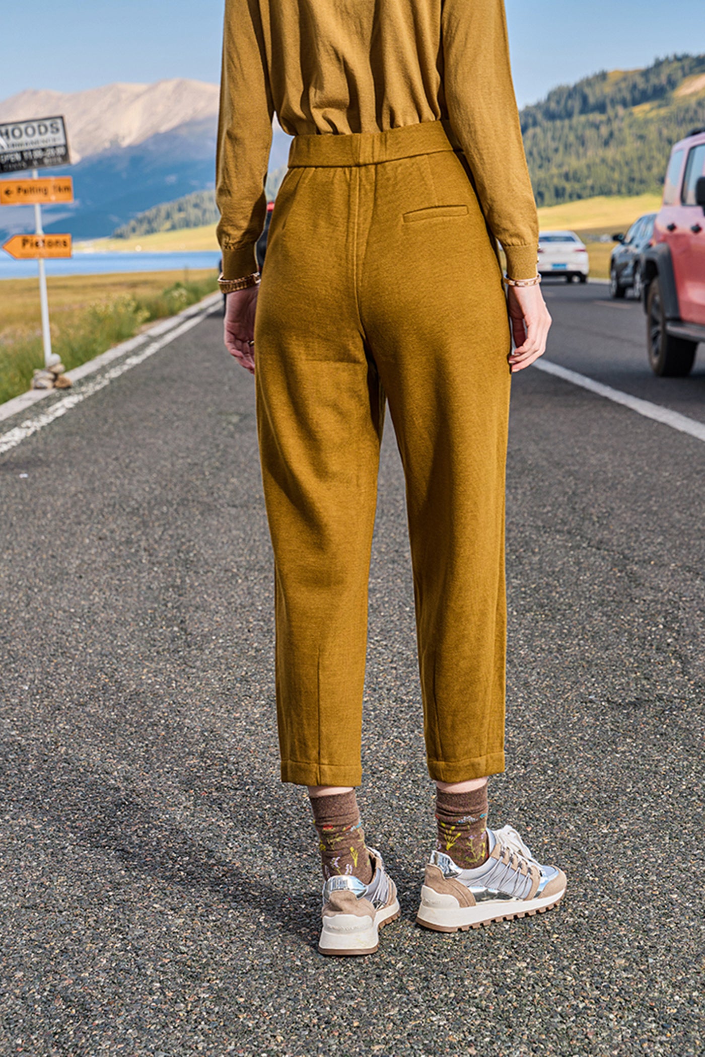 KAMILAN highwaisted pencil pants women 2025 autumn and winter new style knitted casual pants ladies slim pants.