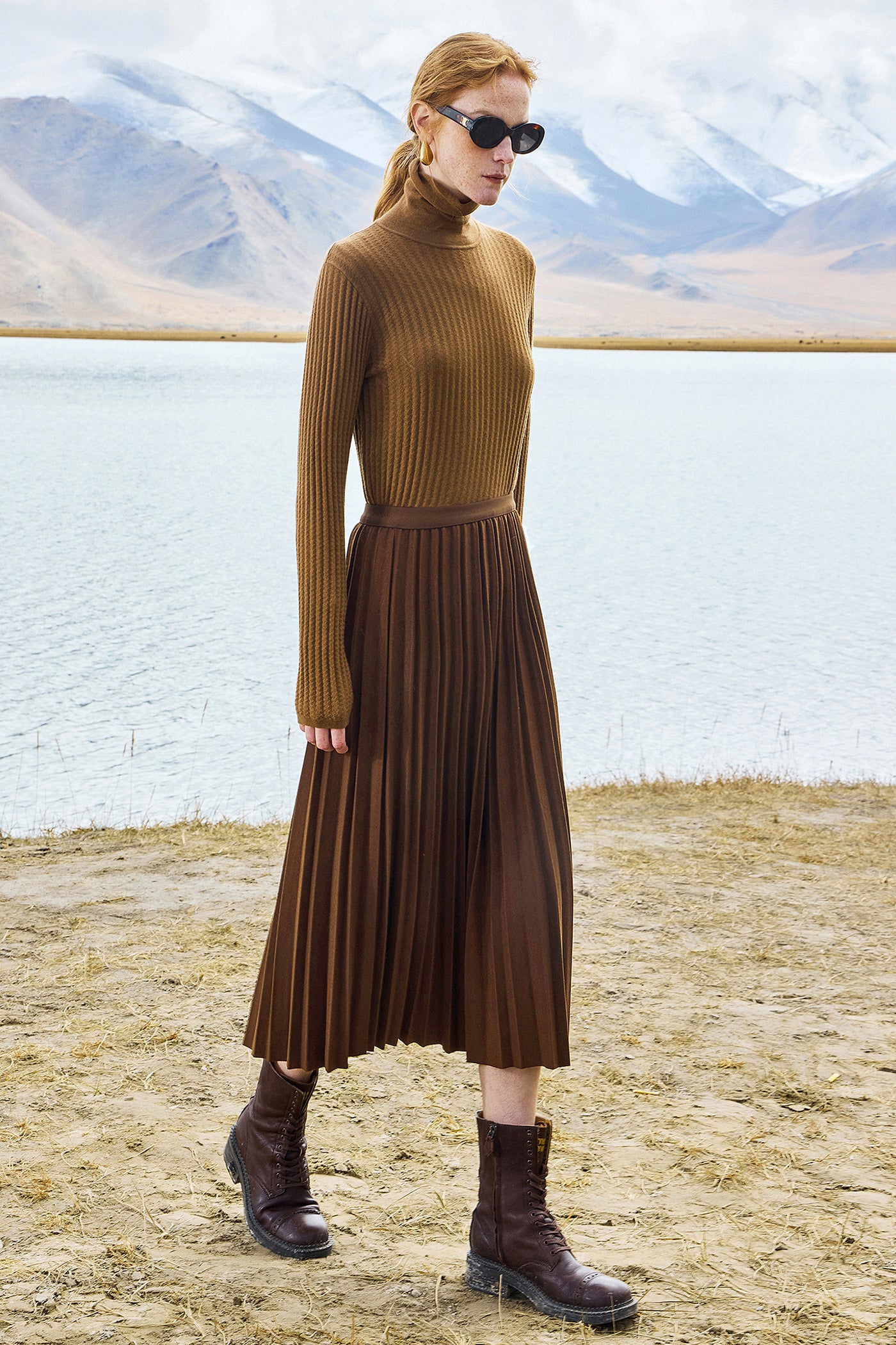 KAMILAN Elegant Versatile Turtleneck Sweater for Women – 2025 Fall New High-Neck Knit Base Layer Top