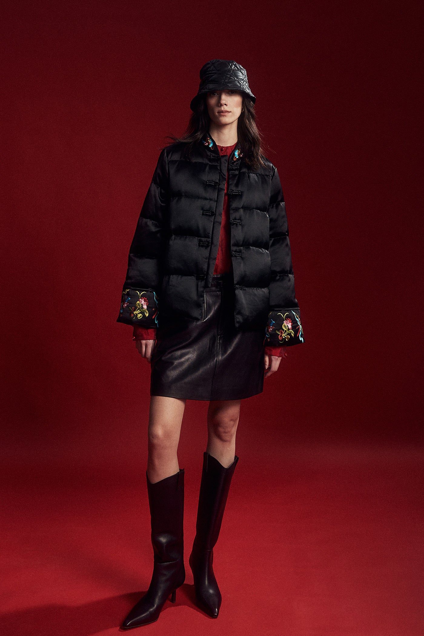 KAMILAN Women's Short Vintage New Chinese Style Embroidered White Duck Down Jacket 2025 Winter Puffer Coat