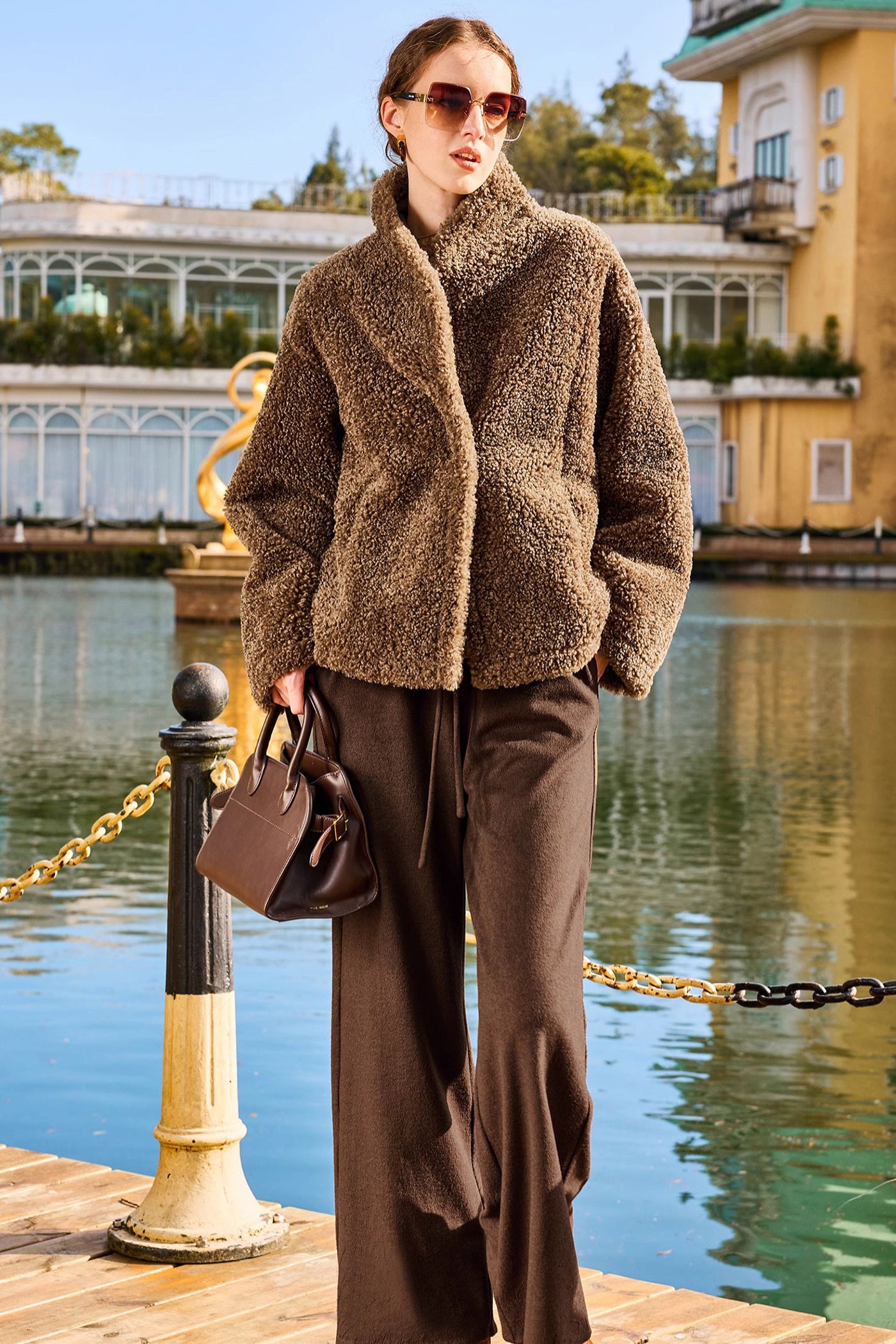 KAMILAN Women's Faux Shearling Jacket | 2025 Winter Short Teddy Coat with Stand Collar
