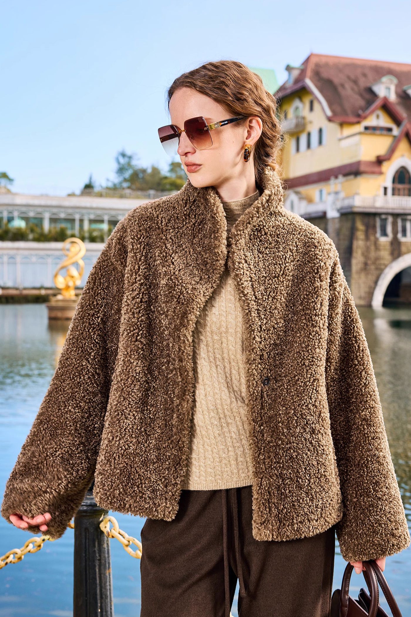 KAMILAN Women's Faux Shearling Jacket | 2025 Winter Short Teddy Coat with Stand Collar