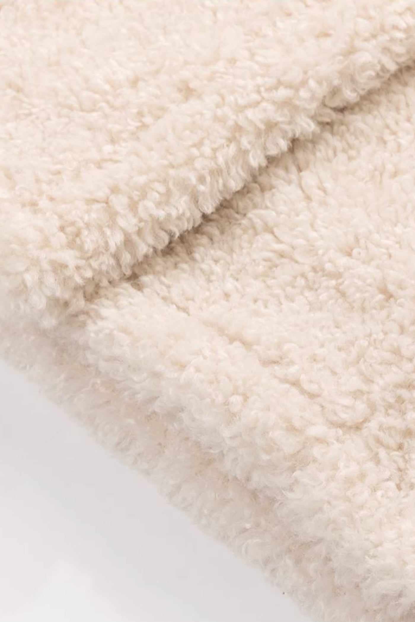 KAMILAN Women's Faux Shearling Jacket | 2025 Winter Short Teddy Coat with Stand Collar