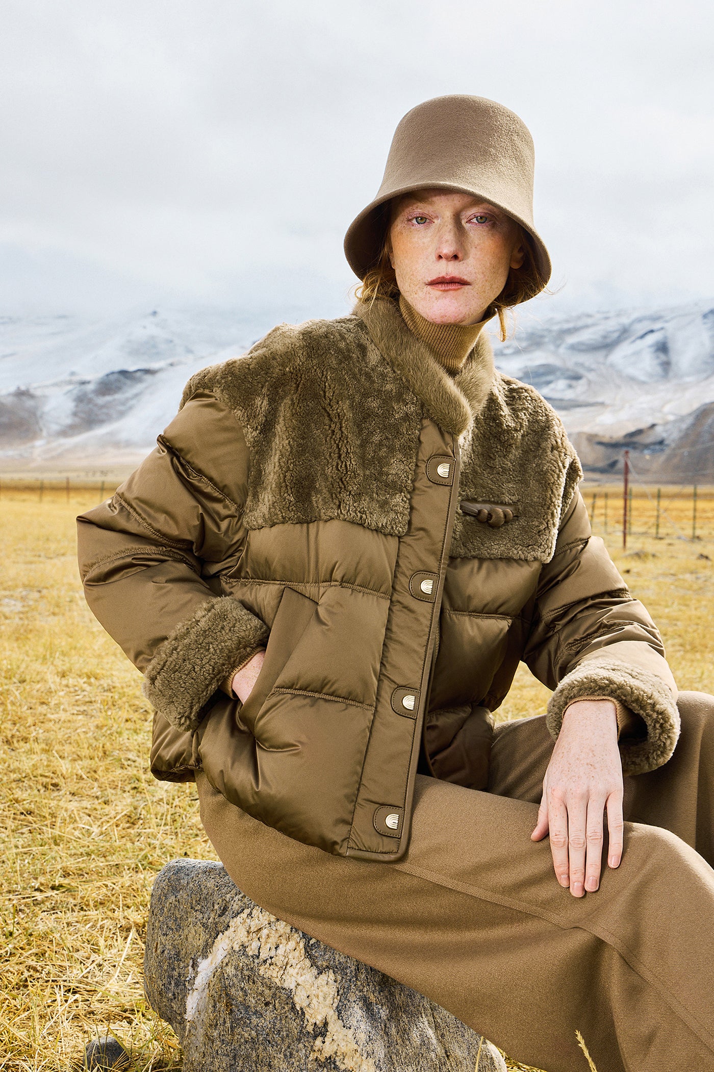 KAMILAN Women's Shearling & White Goose Down Coat with Mink Fur Collar | 2025 Winter Warm Puffer Jacket