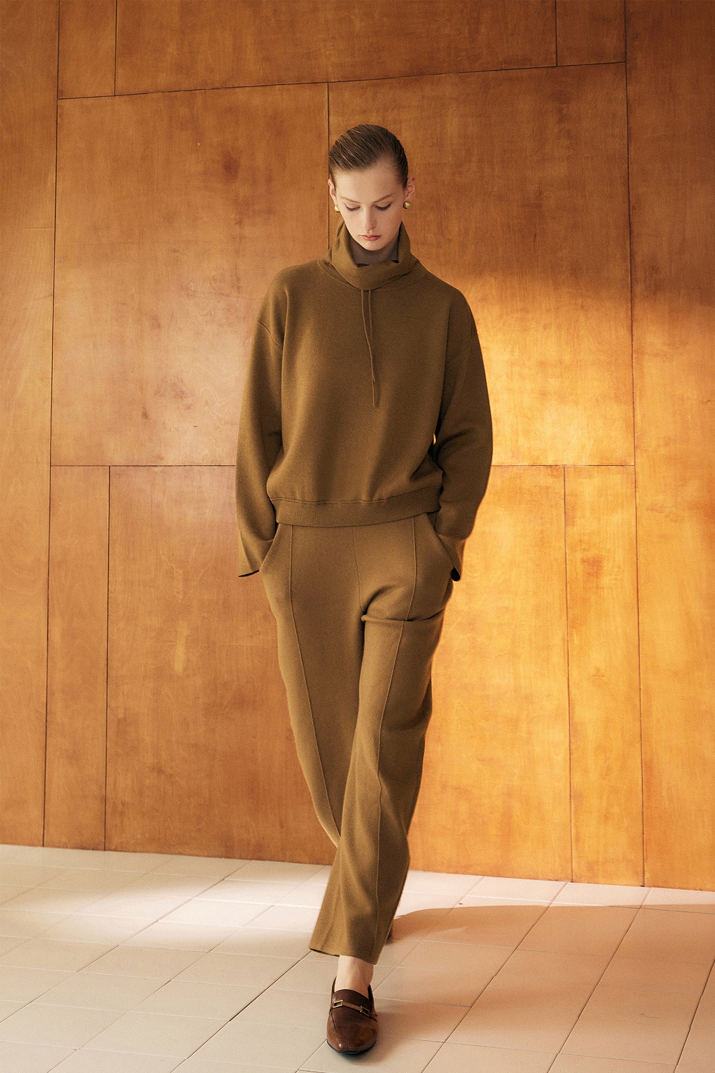 KAMILAN French Minimalist Sweatshirt Set – 2025 Autumn New Casual Top & Pants Outfit for Women