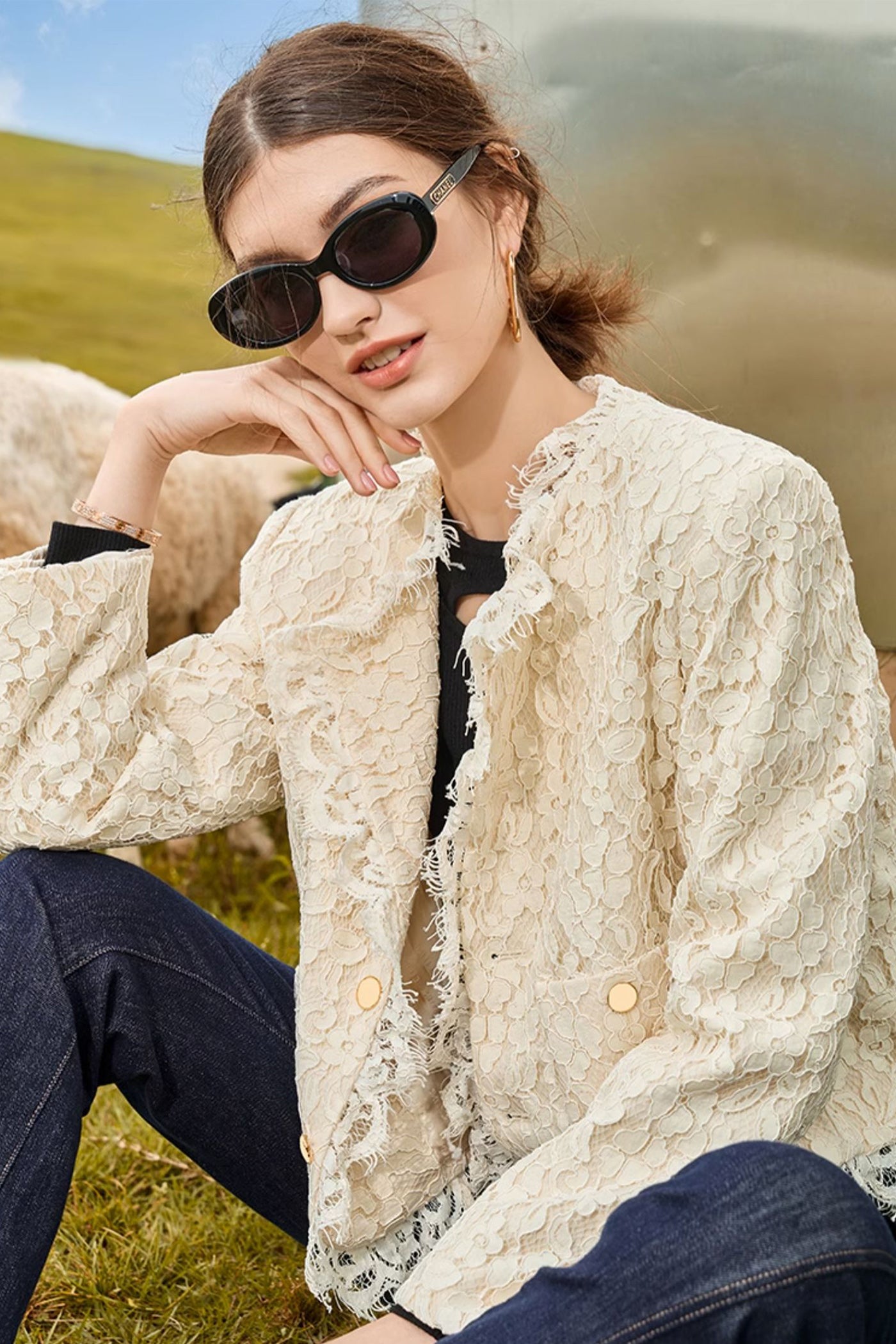 KAMILAN French Elegant Cropped Tweed Jacket for Women | 2025 Autumn Lace Embroidery & Flocking Design