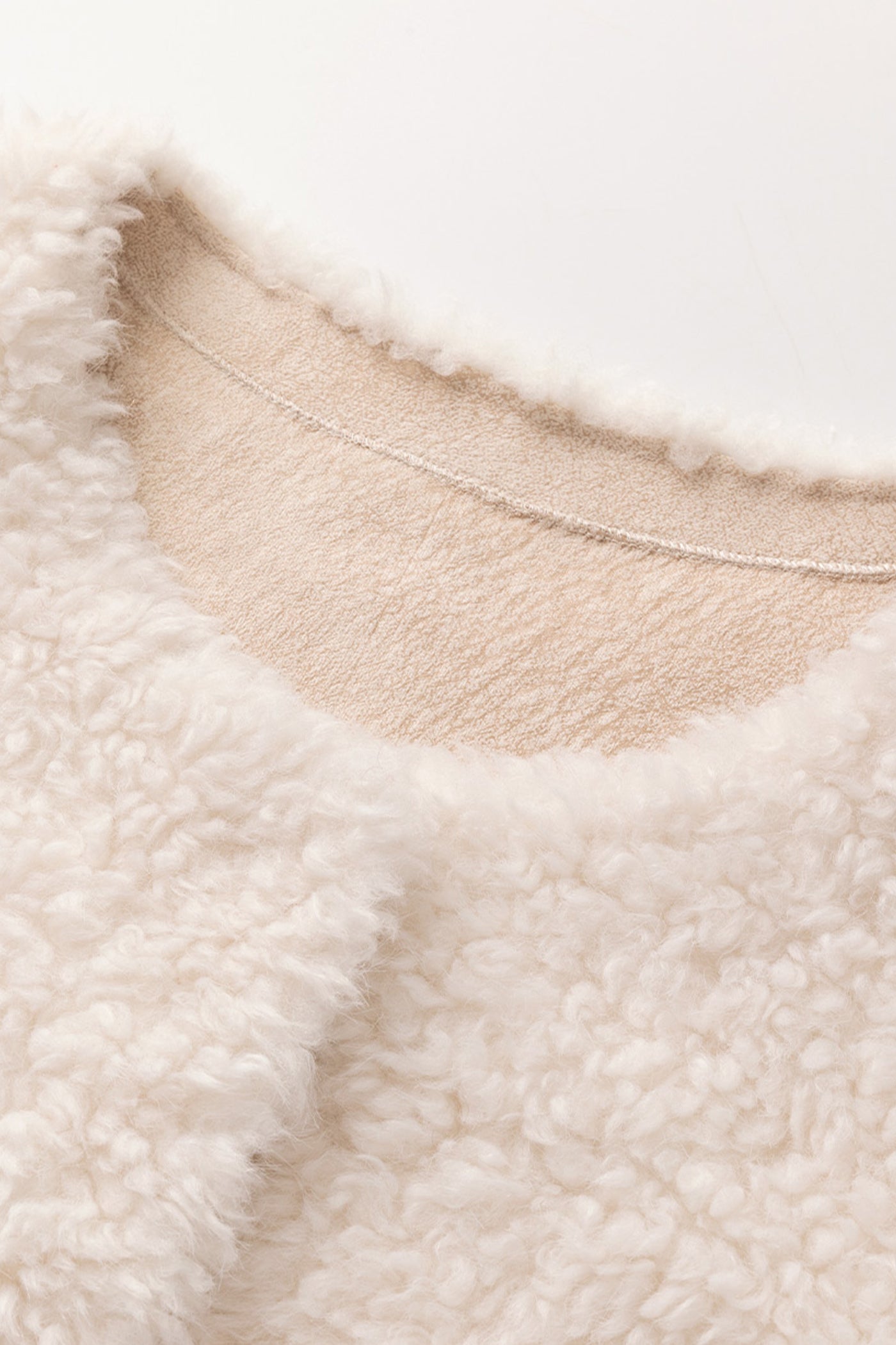 KAMILAN 2025 Winter Faux Shearling Jacket | Short Eco-Friendly Fur Coat for Women