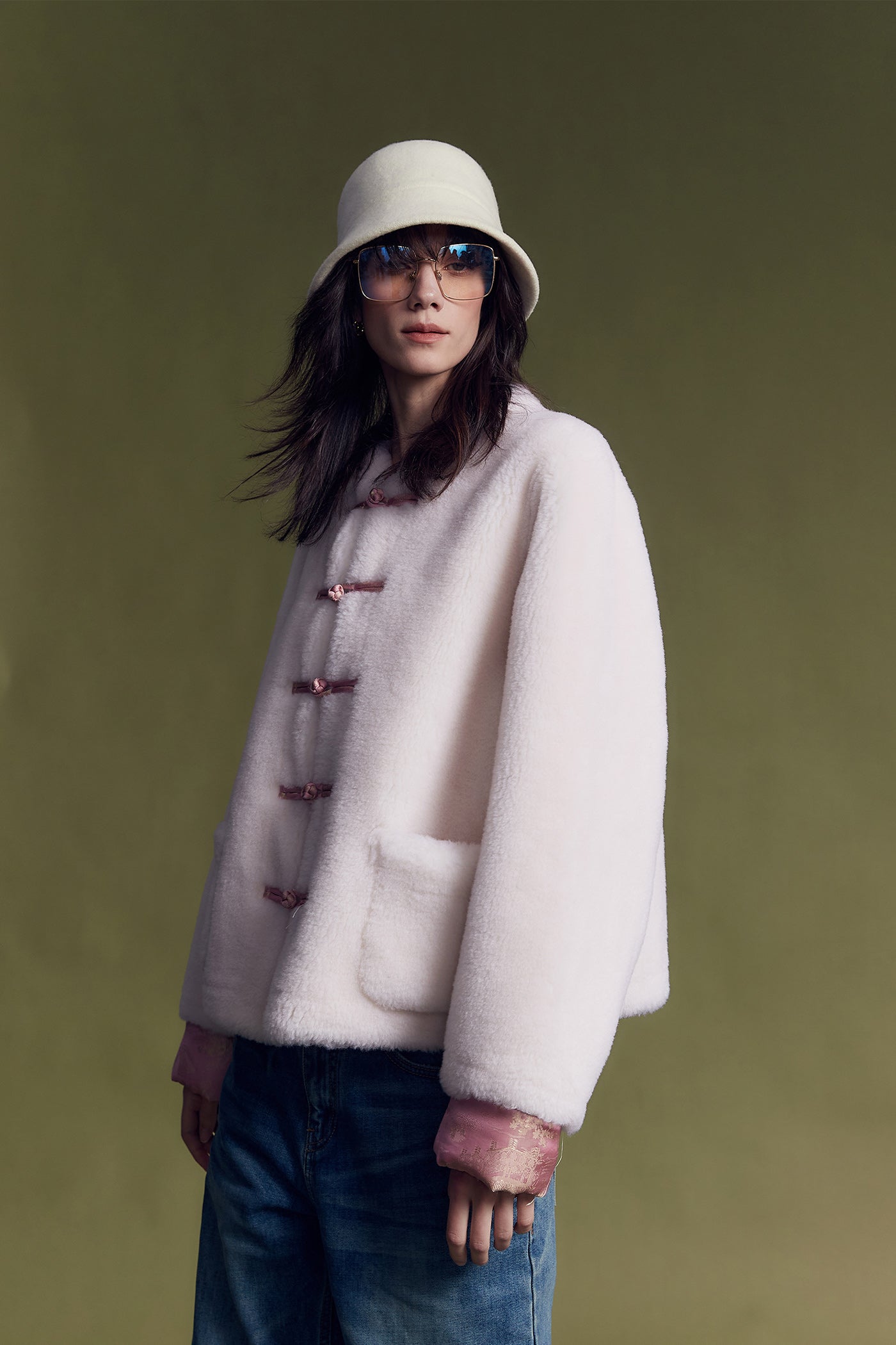 KAMILAN Short-Length New Chinese-style Retro Shearling Coat (2025 Winter, Mid-Length Warm Shearling Jacket)