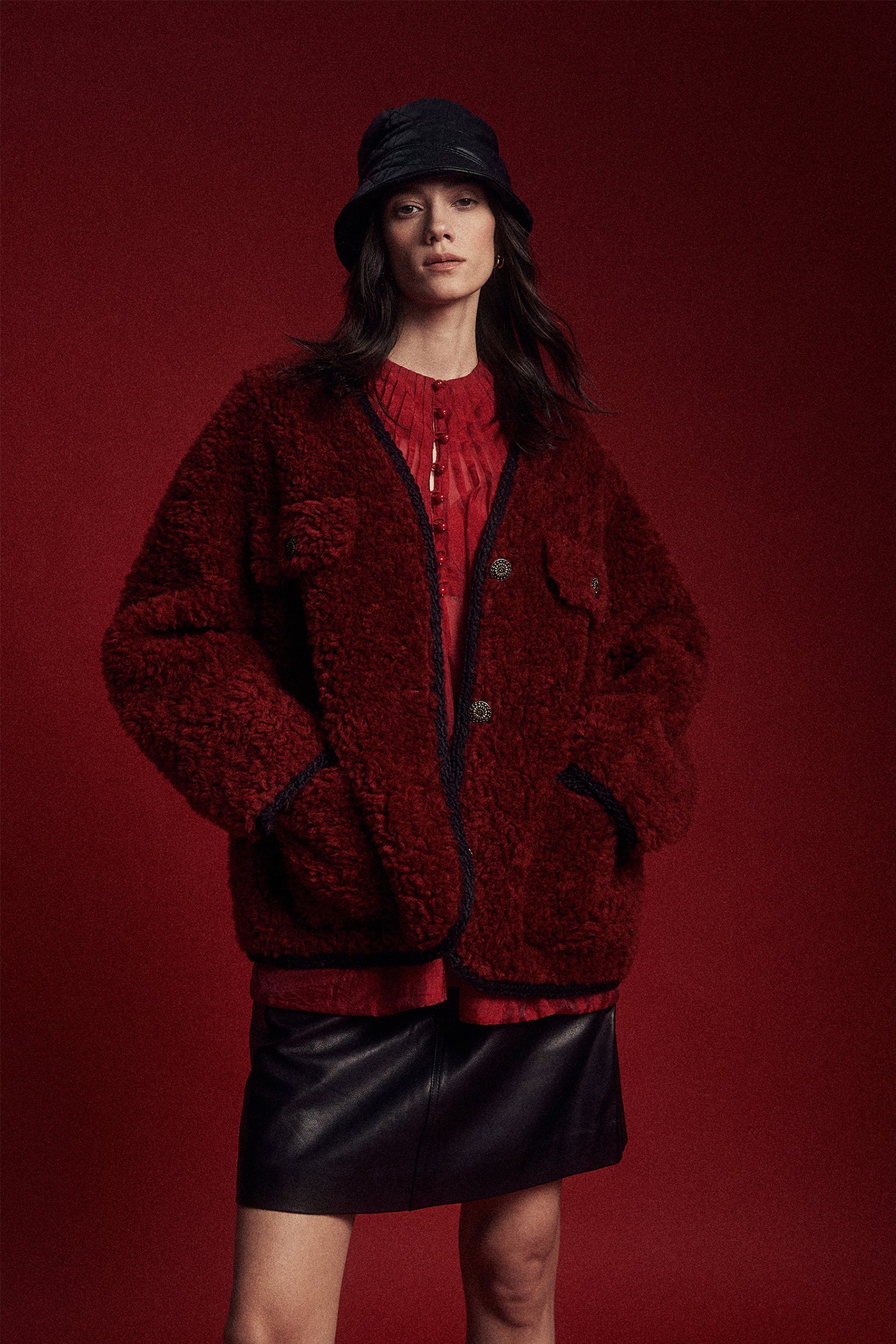 KAMILAN Women's Short Shearling Jacket – 2025 Winter Fashion Warm Fur Coat in Versatile Style