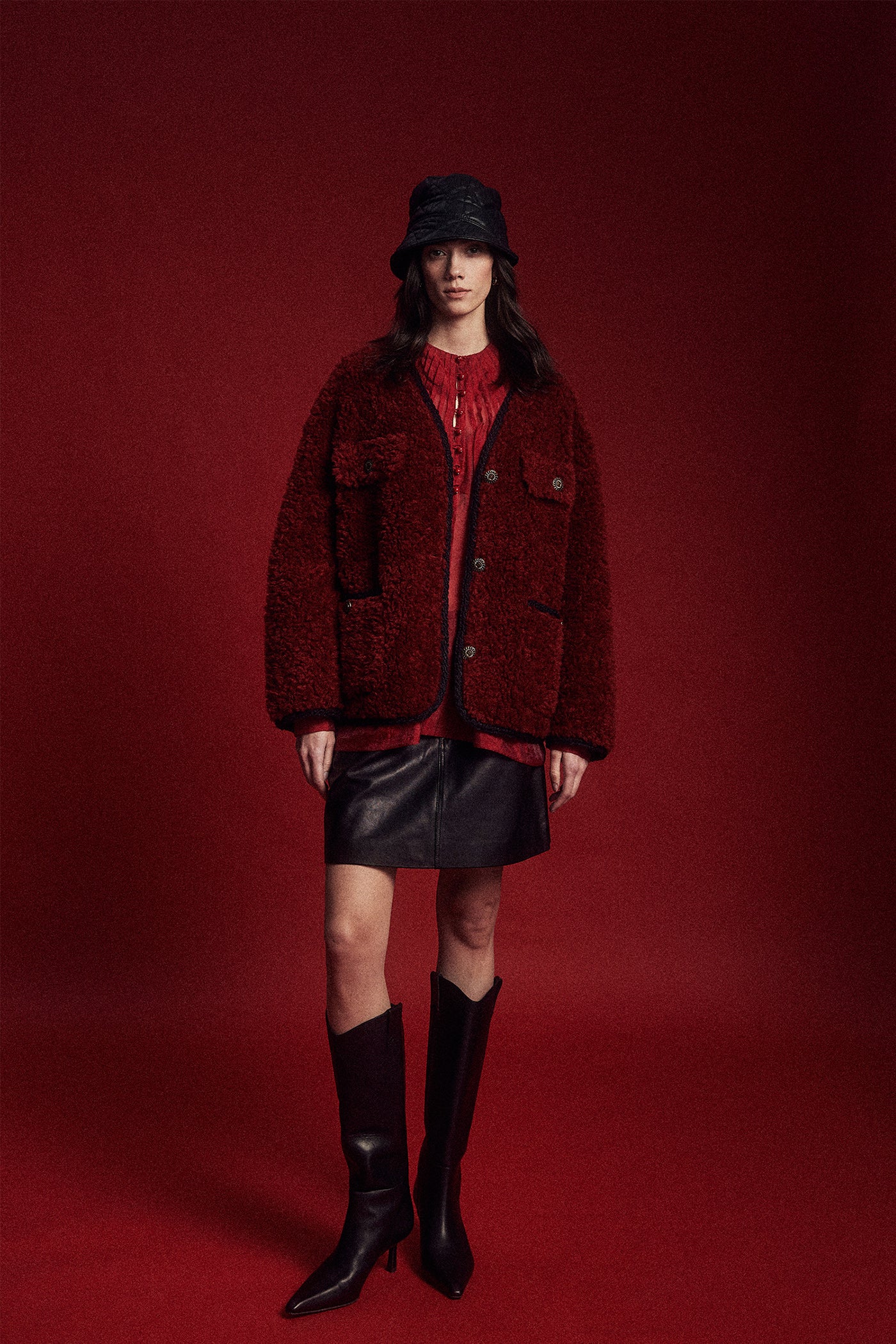 KAMILAN Women's Short Shearling Jacket – 2025 Winter Fashion Warm Fur Coat in Versatile Style