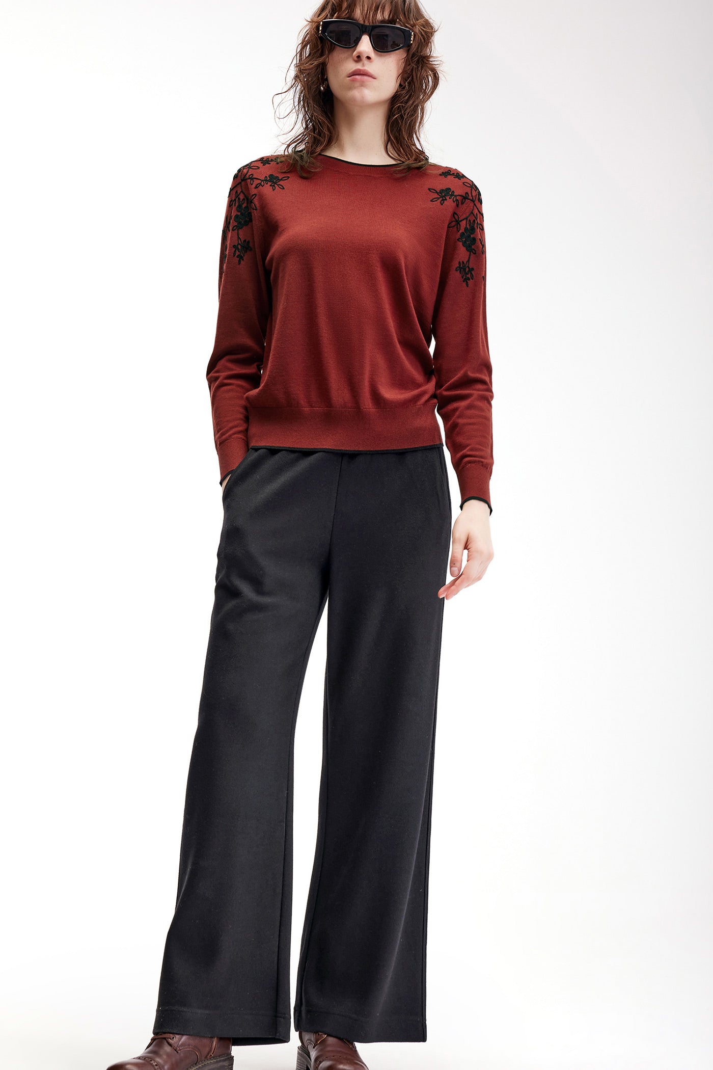 KAMILAN Women's Embroidered Short Wool Sweater – 2025 Autumn/Winter Collection, Knit Top