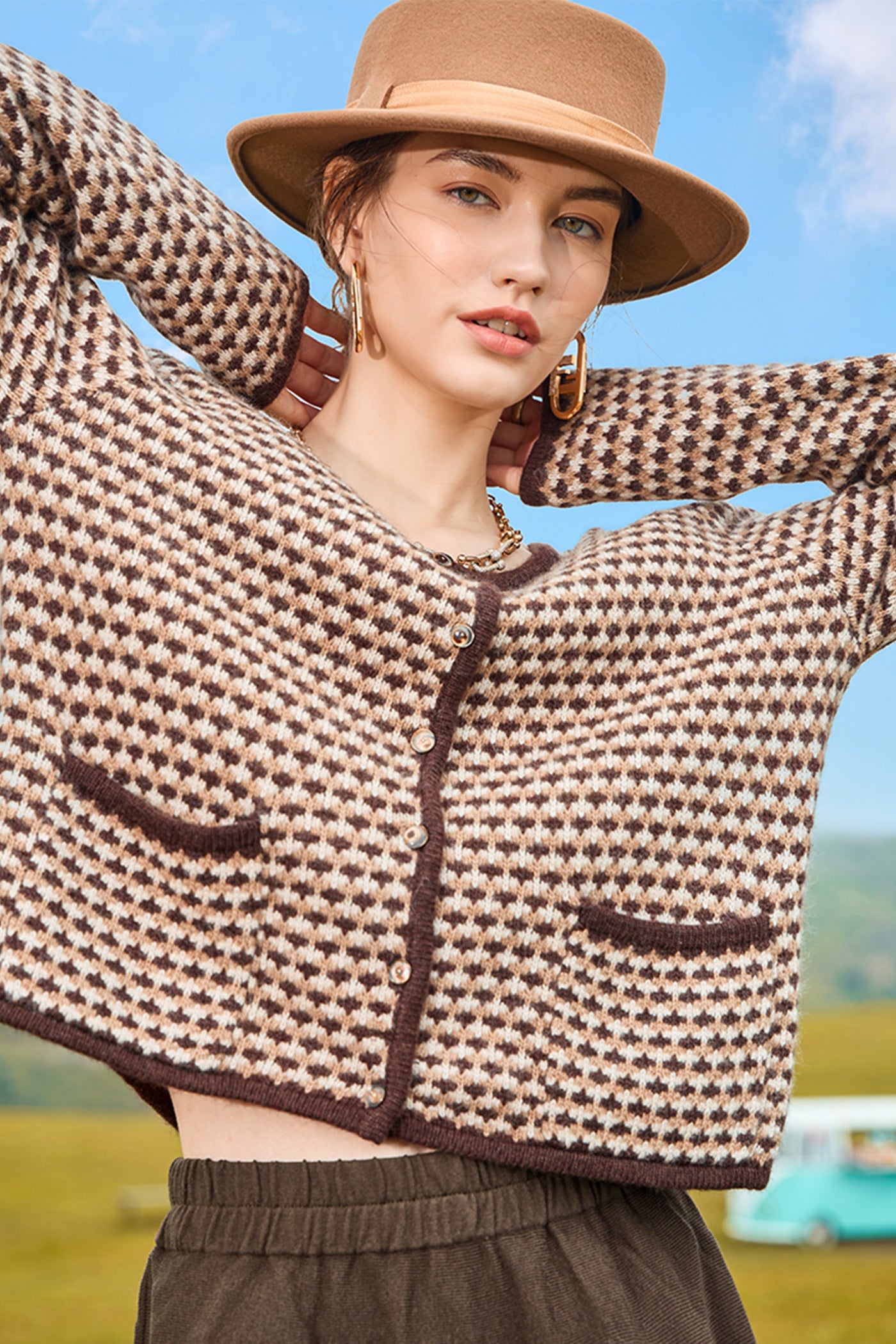 KAMILAN French Chic Wool Knit Cardigan – 2025 Autumn New Short Tweed-Inspired Sweater Jacket