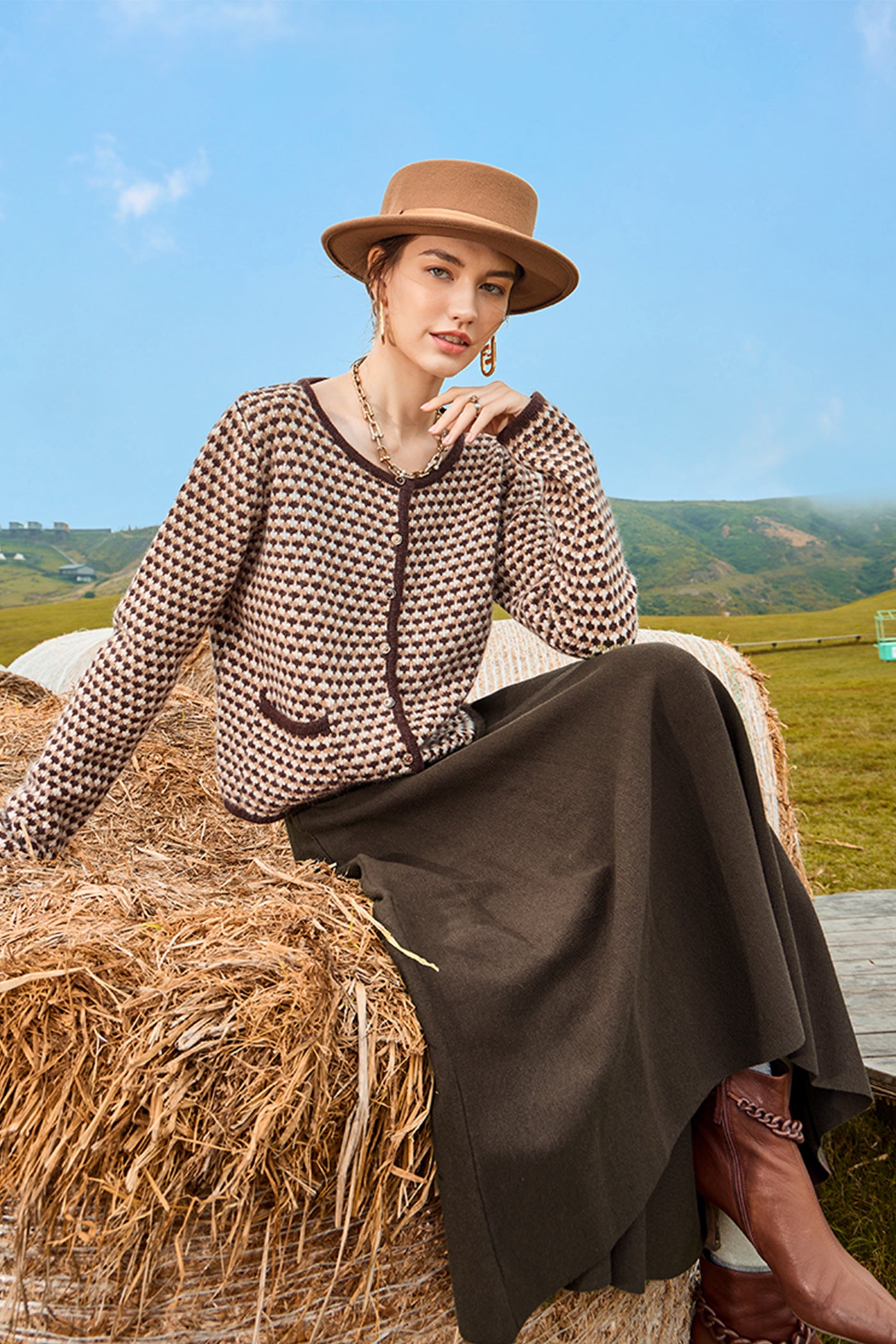 KAMILAN French Chic Wool Knit Cardigan – 2025 Autumn New Short Tweed-Inspired Sweater Jacket