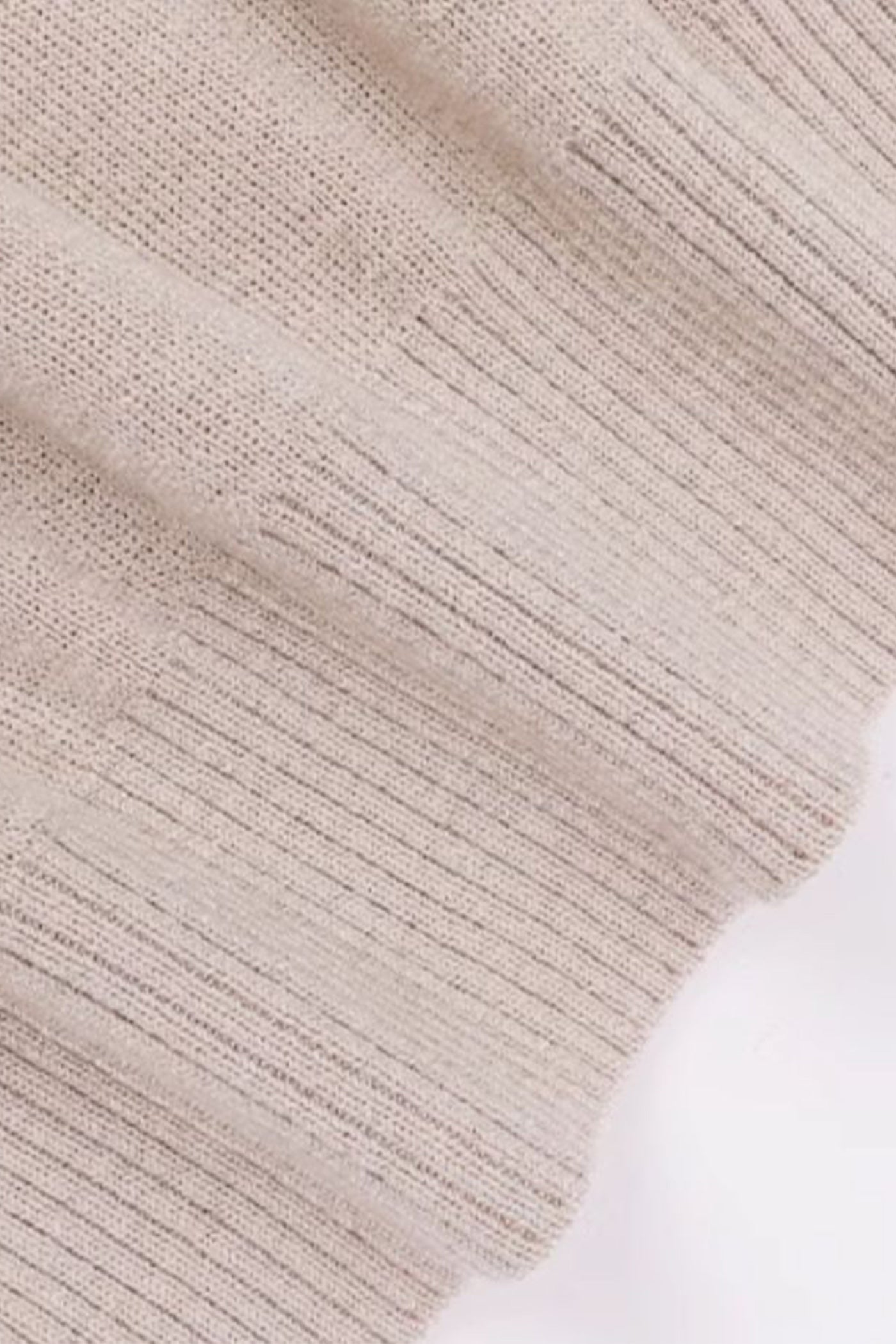KAMILAN French-Inspired Statement Knit Sweater for Women – 2025 Fall Collection, Long Sleeve Slim Fit Pullover